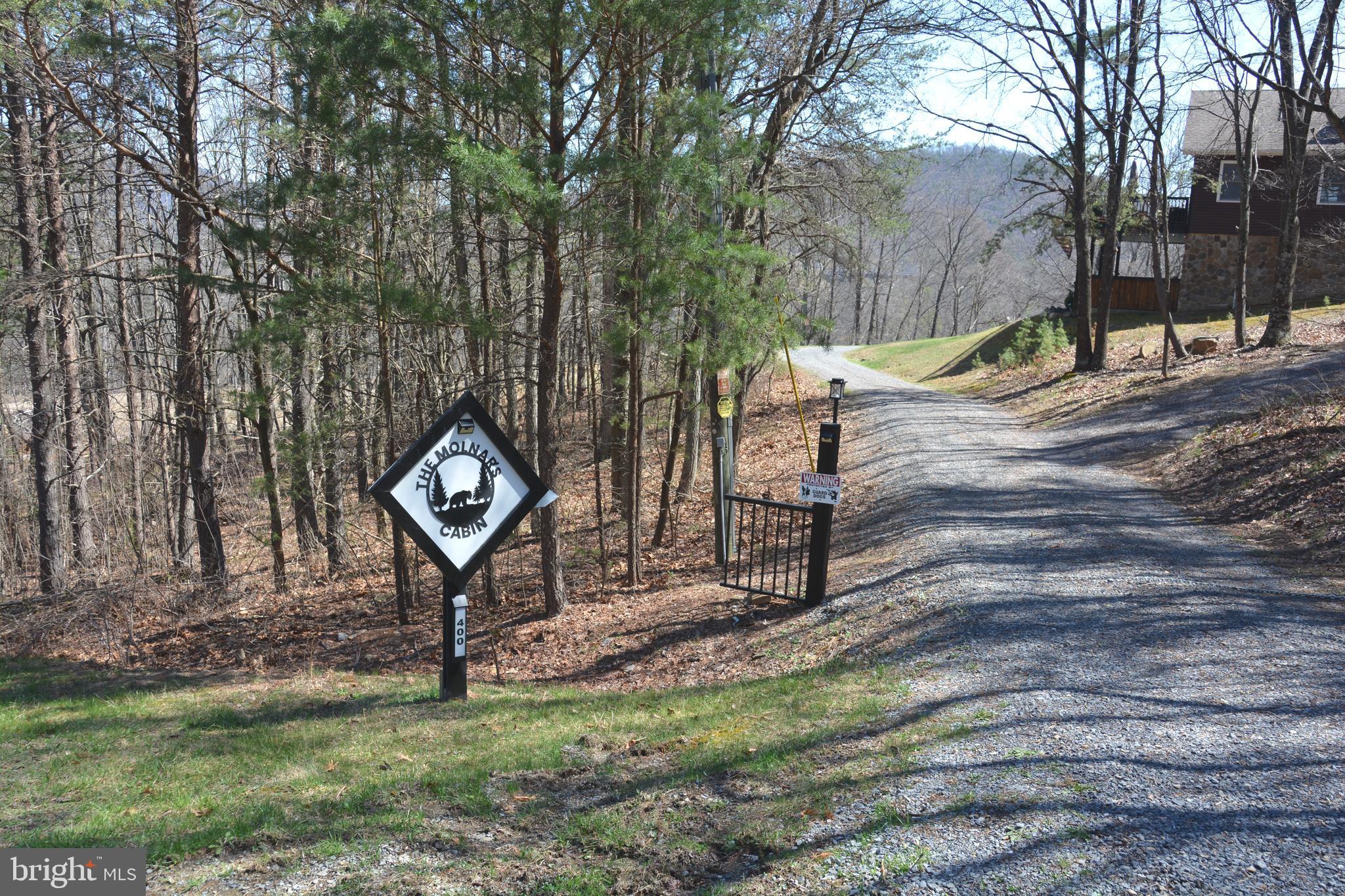 ASHTON WOODS - Residential