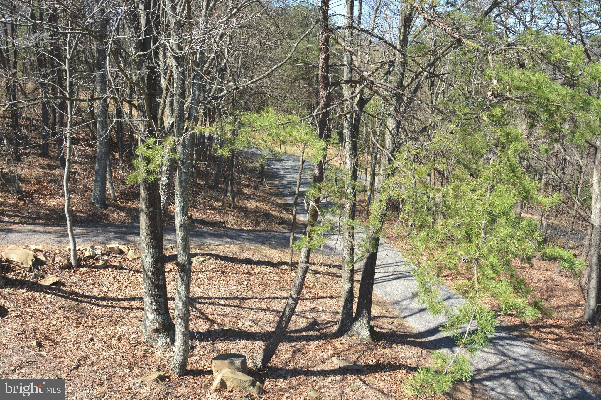 ASHTON WOODS - Residential