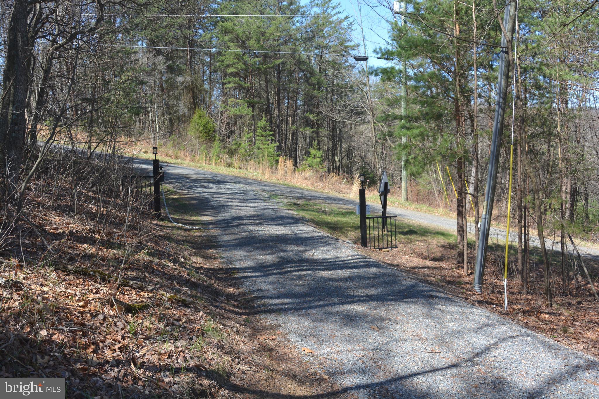 ASHTON WOODS - Residential