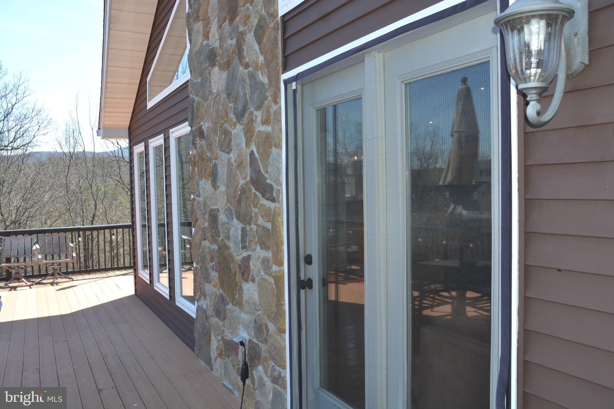 ASHTON WOODS - Residential