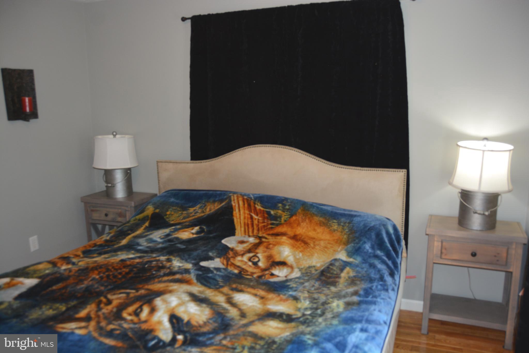 ASHTON WOODS - Residential