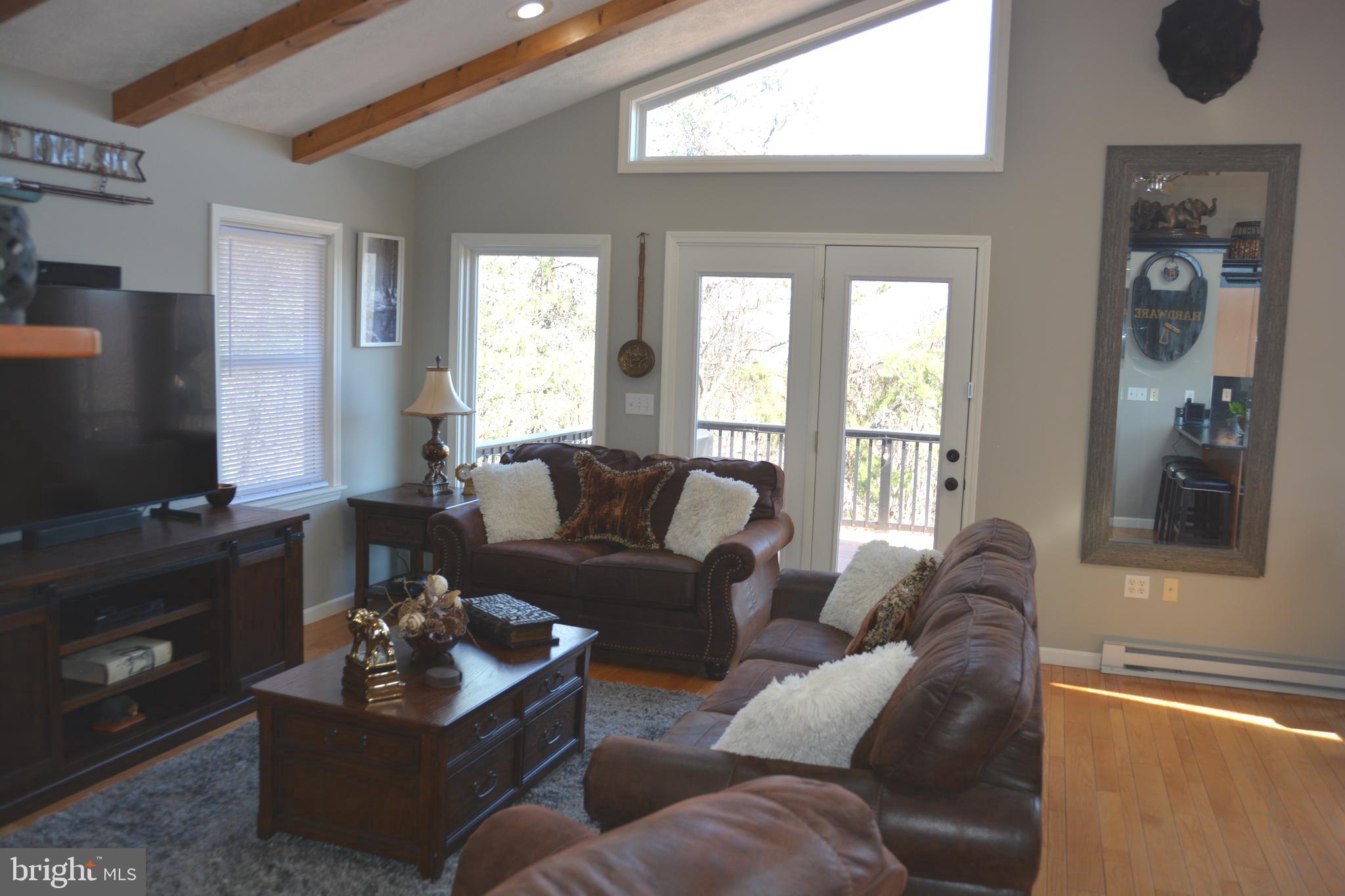 ASHTON WOODS - Residential