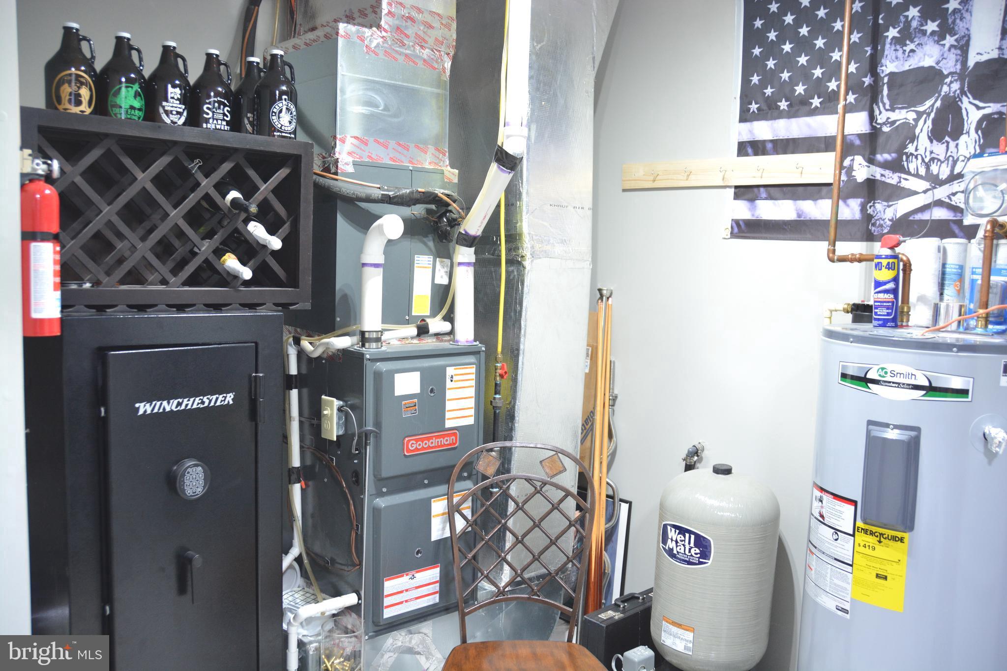 ASHTON WOODS - Residential