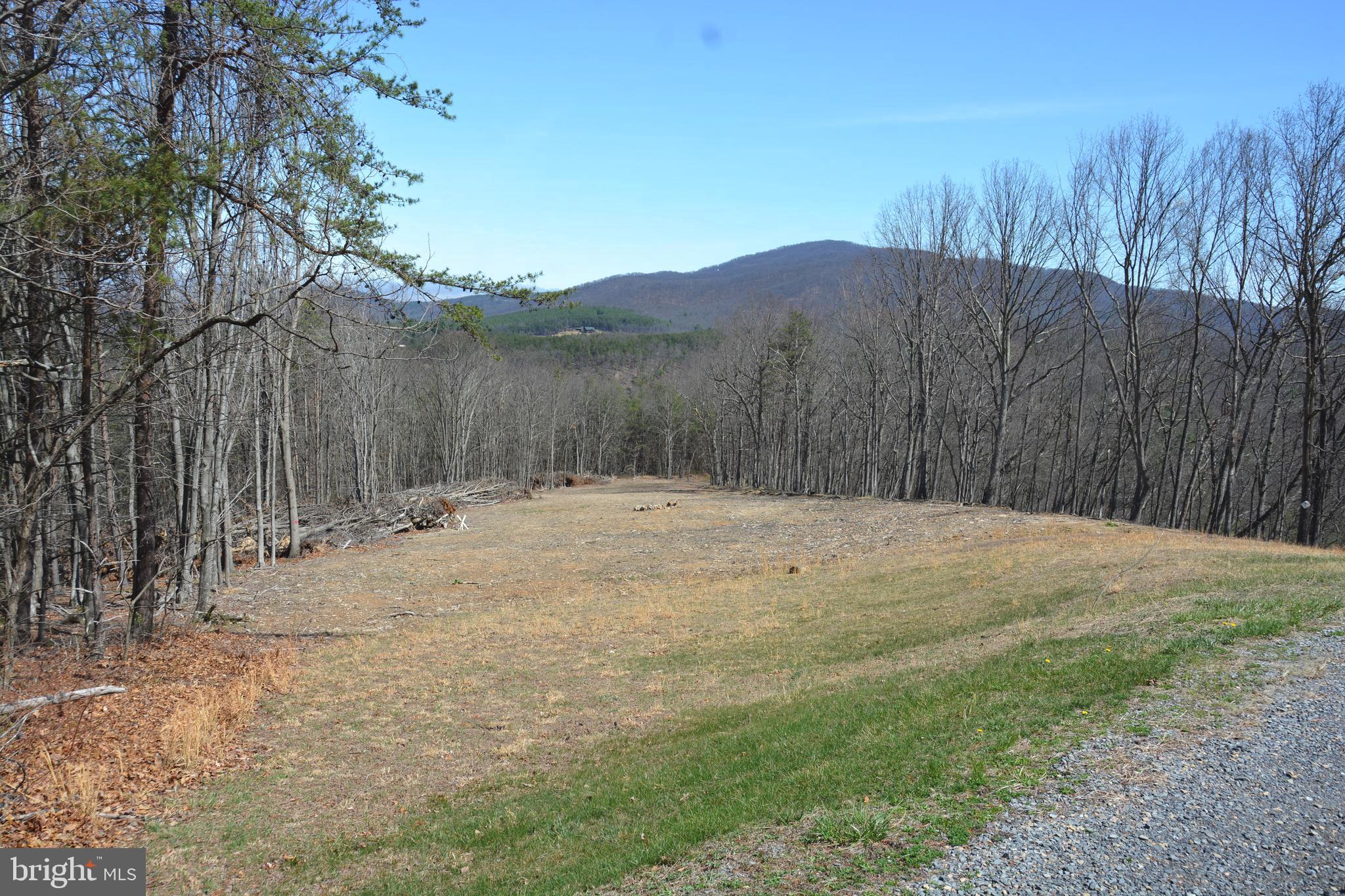 ASHTON WOODS - Residential