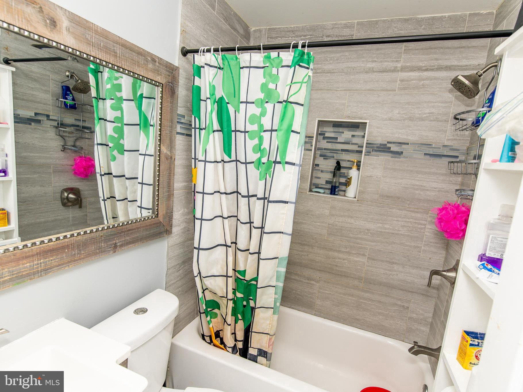 CARMODY HILLS - Residential