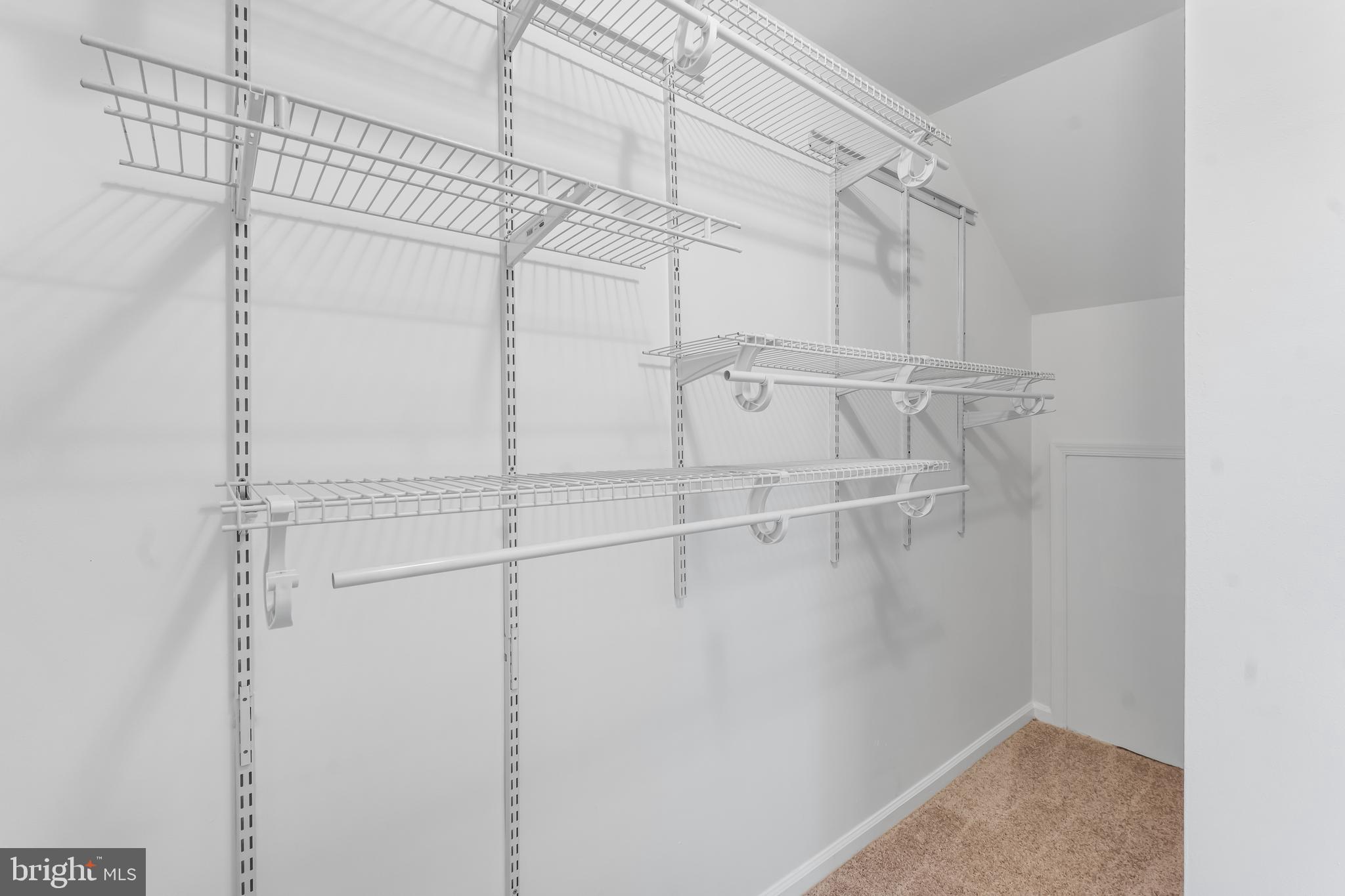 COLLINGTON MANOR - Residential