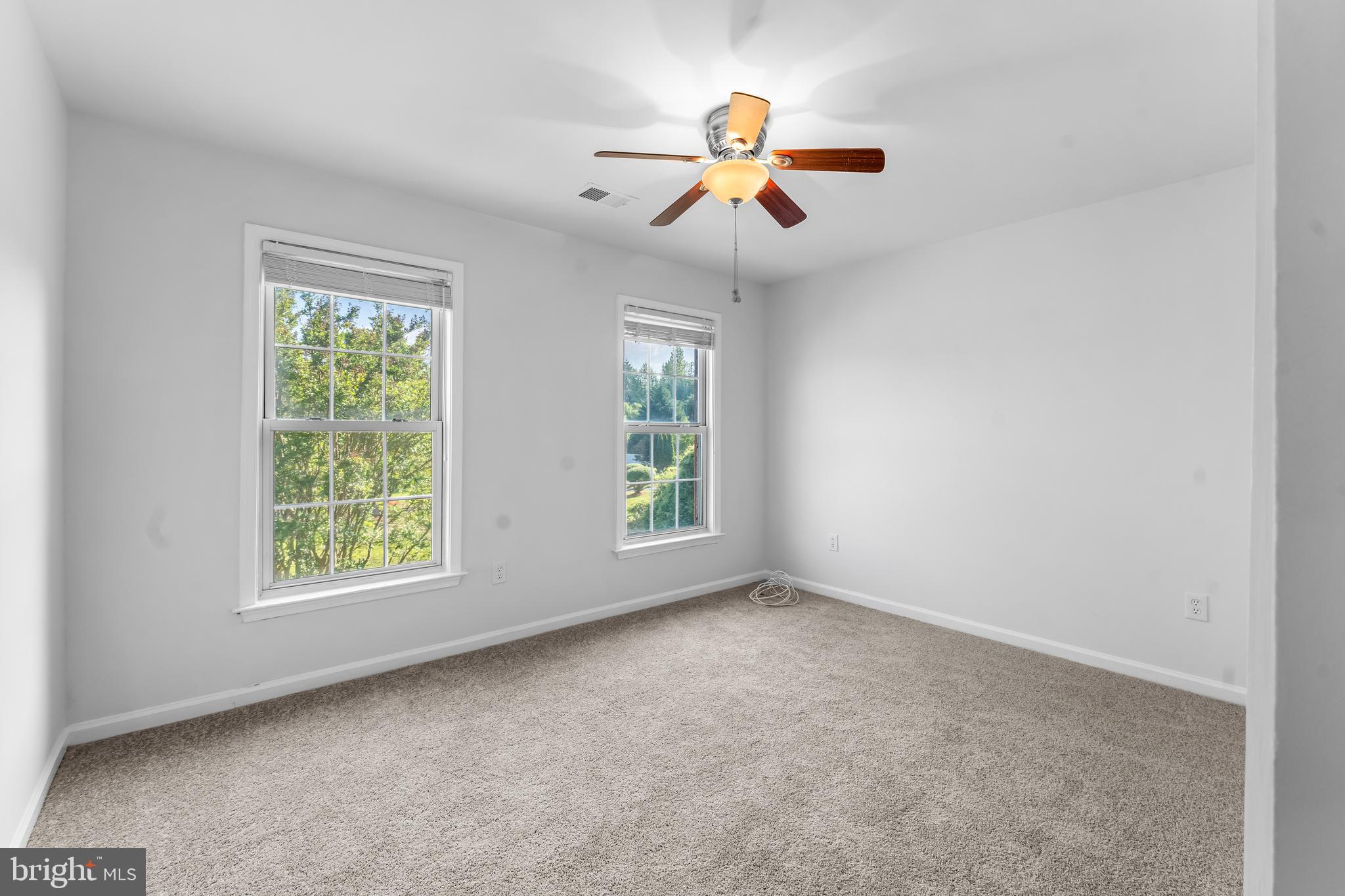 COLLINGTON MANOR - Residential