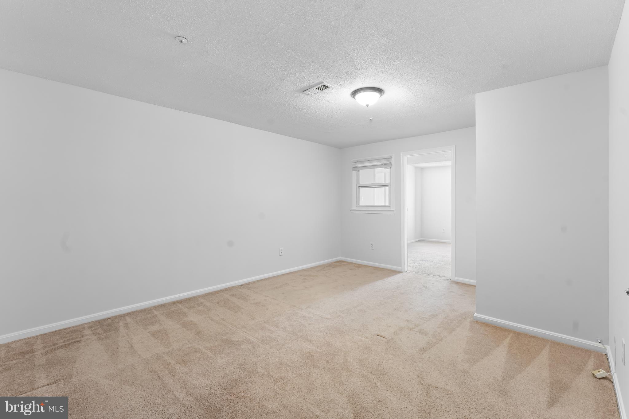 COLLINGTON MANOR - Residential