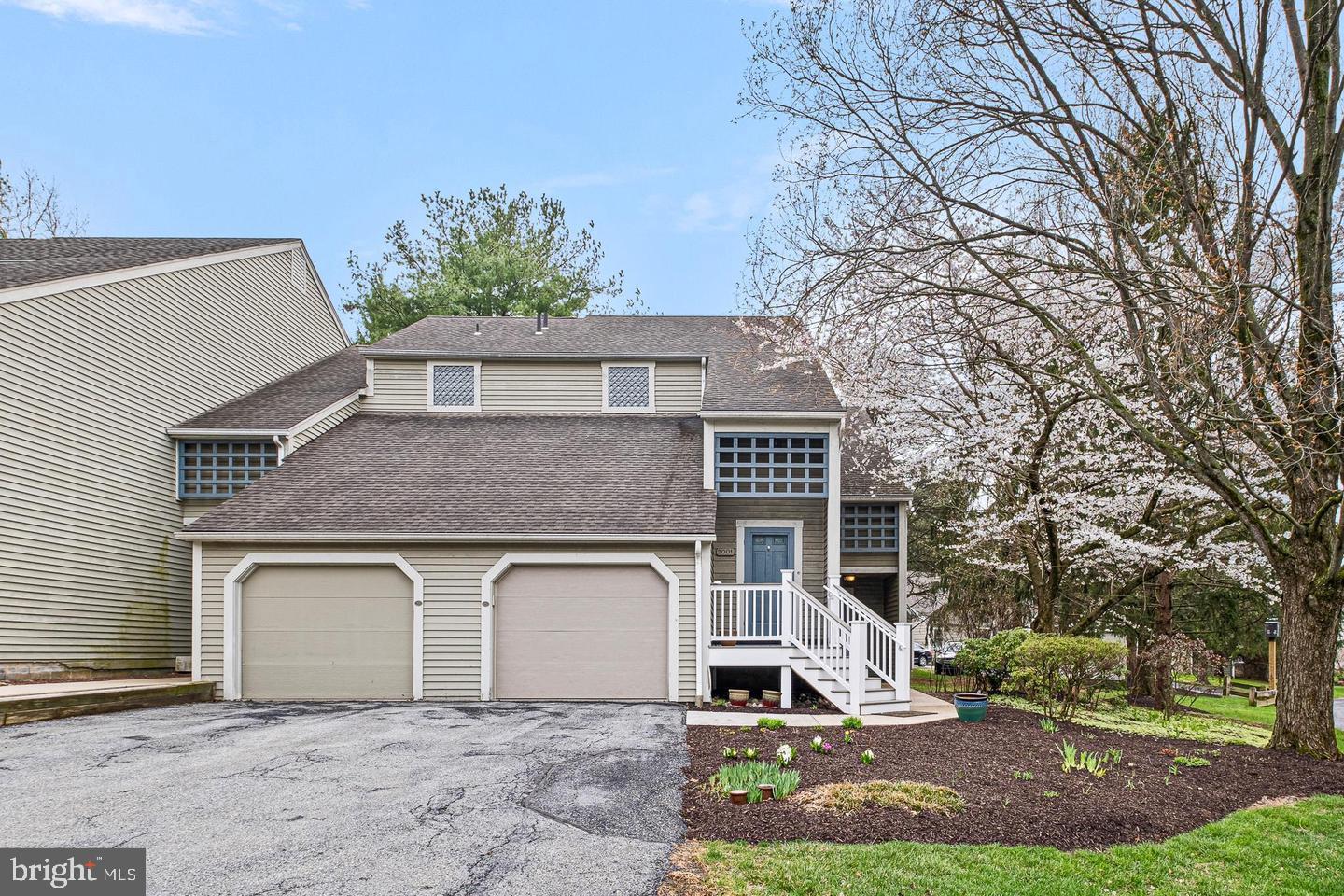 2001 MEADOW GLEN
