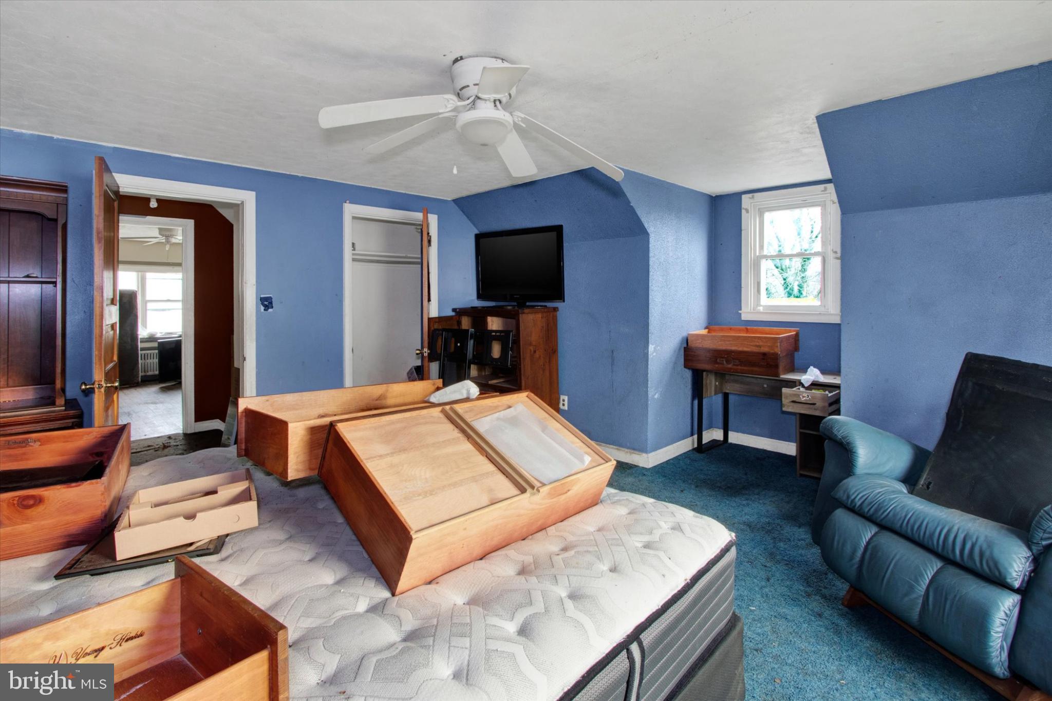 HYDE PARK - Residential