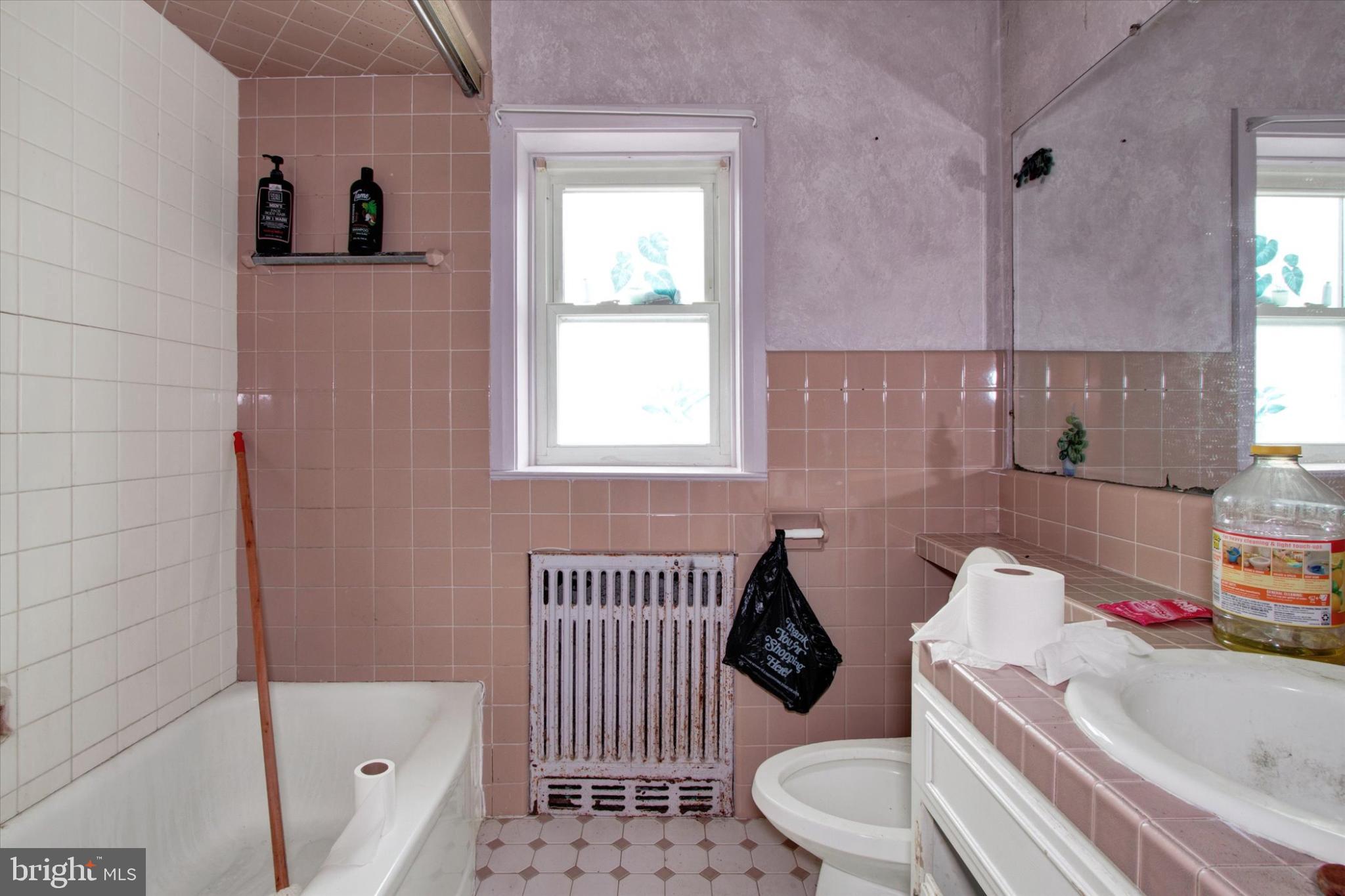 HYDE PARK - Residential