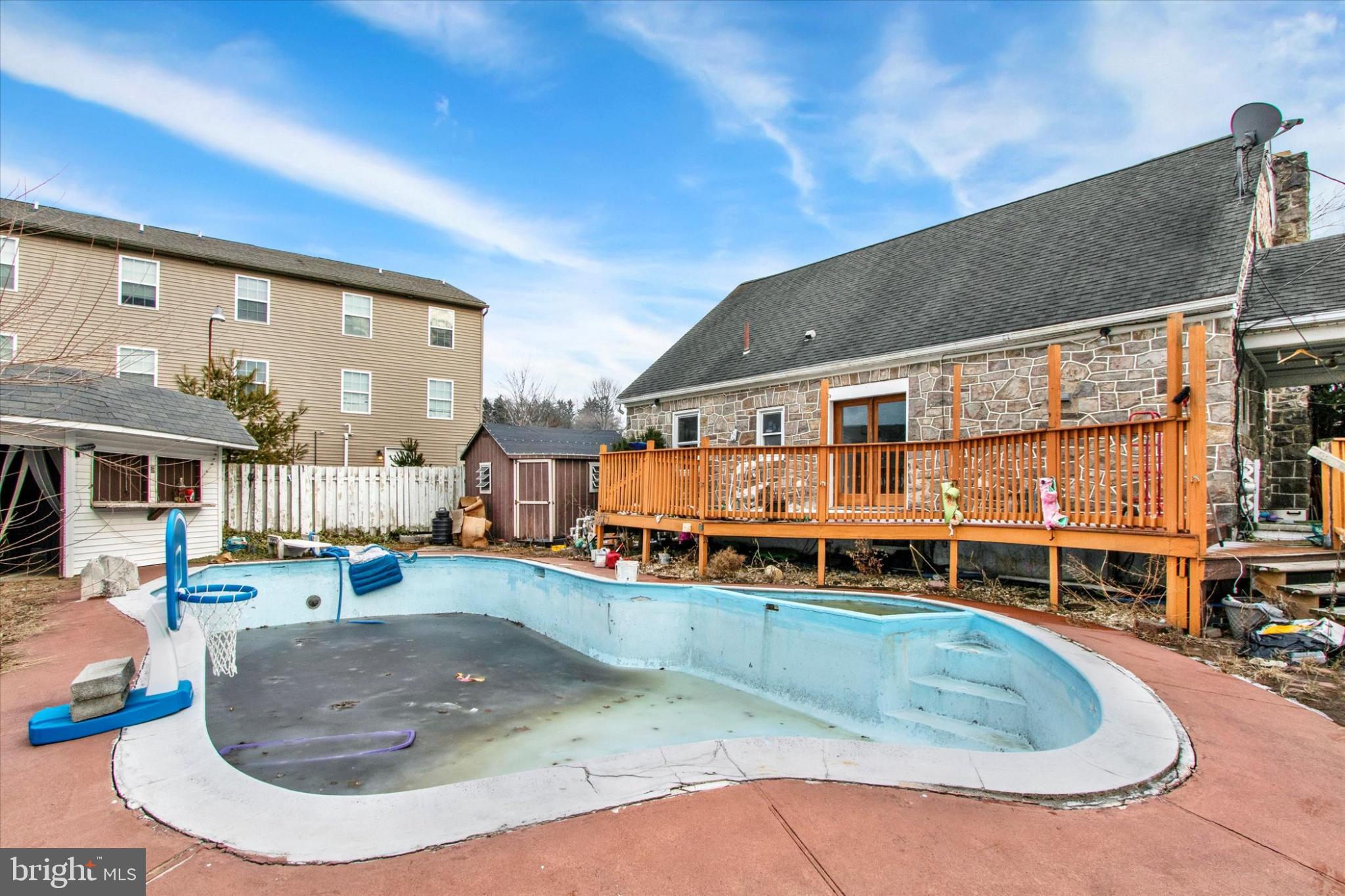 HYDE PARK - Residential