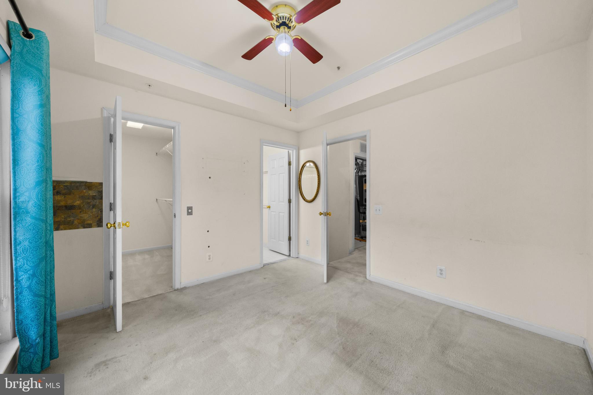 THE CROSSINGS - Residential