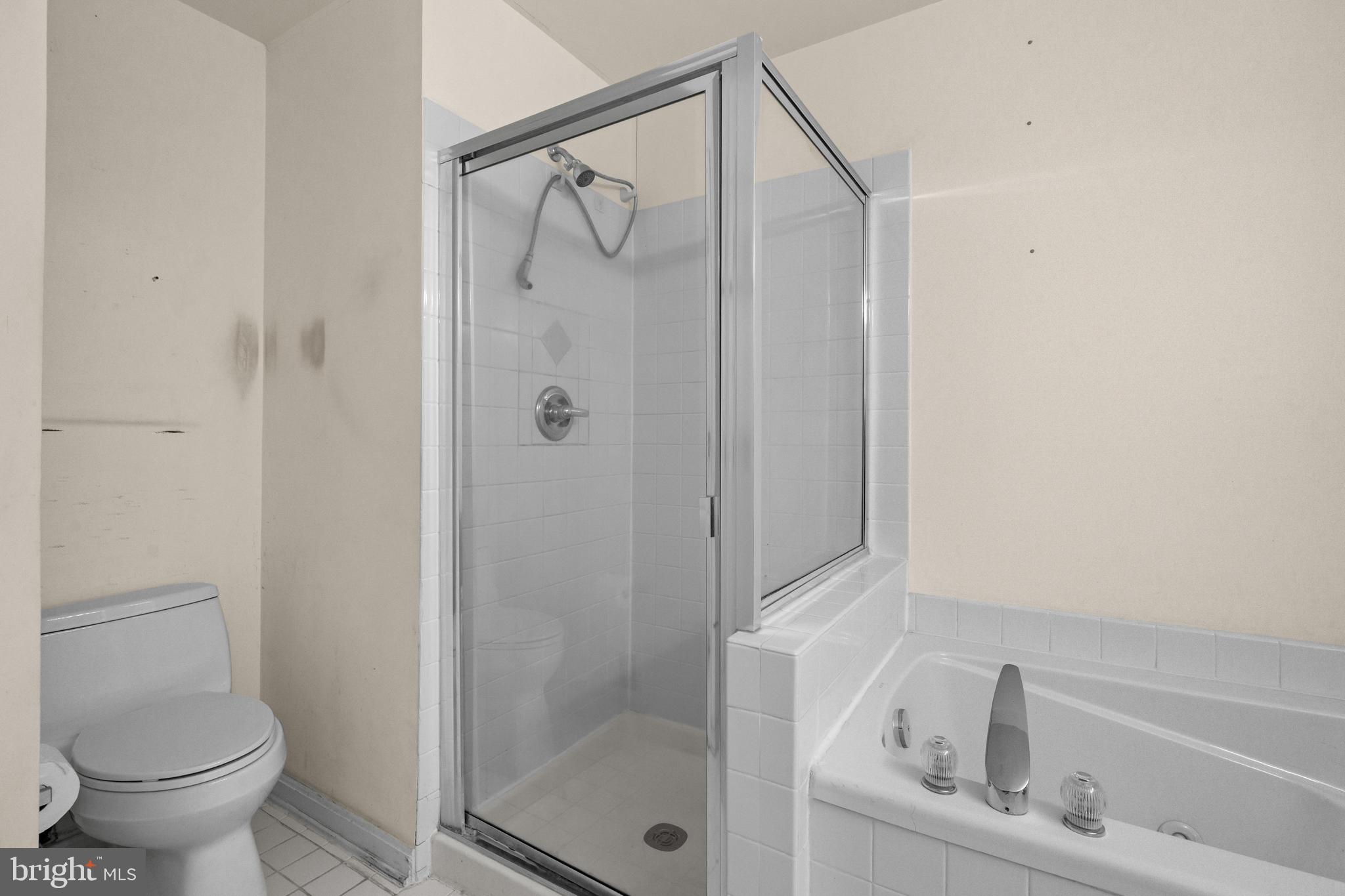 THE CROSSINGS - Residential