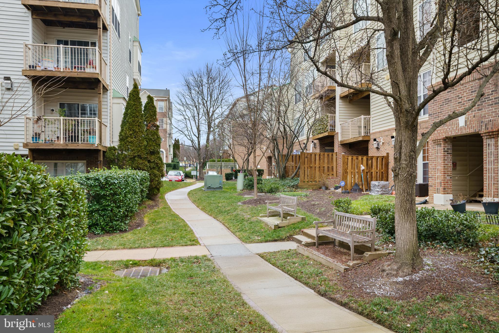 THE CROSSINGS - Residential