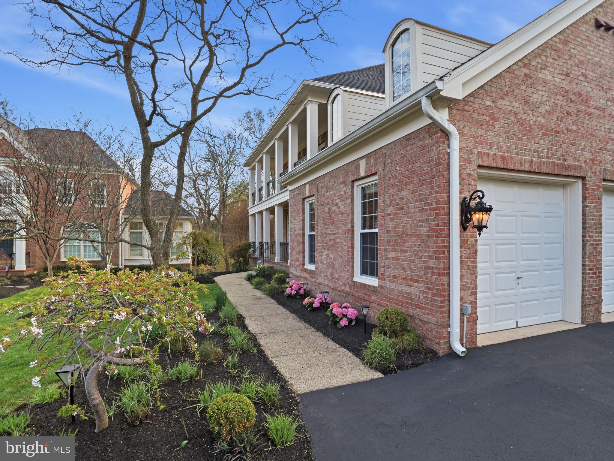 FARRCROFT - Residential