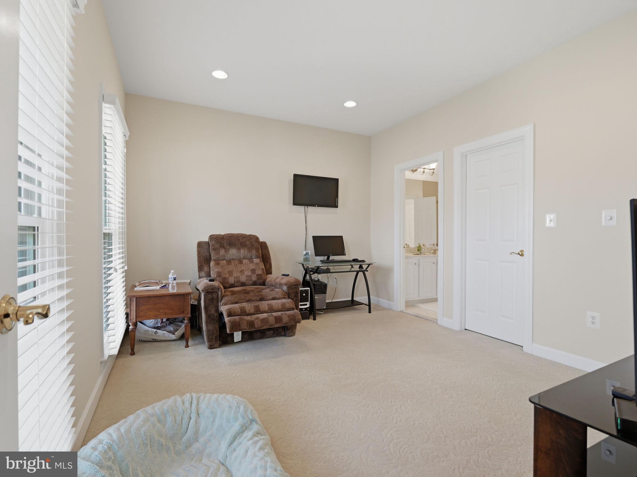 FARRCROFT - Residential