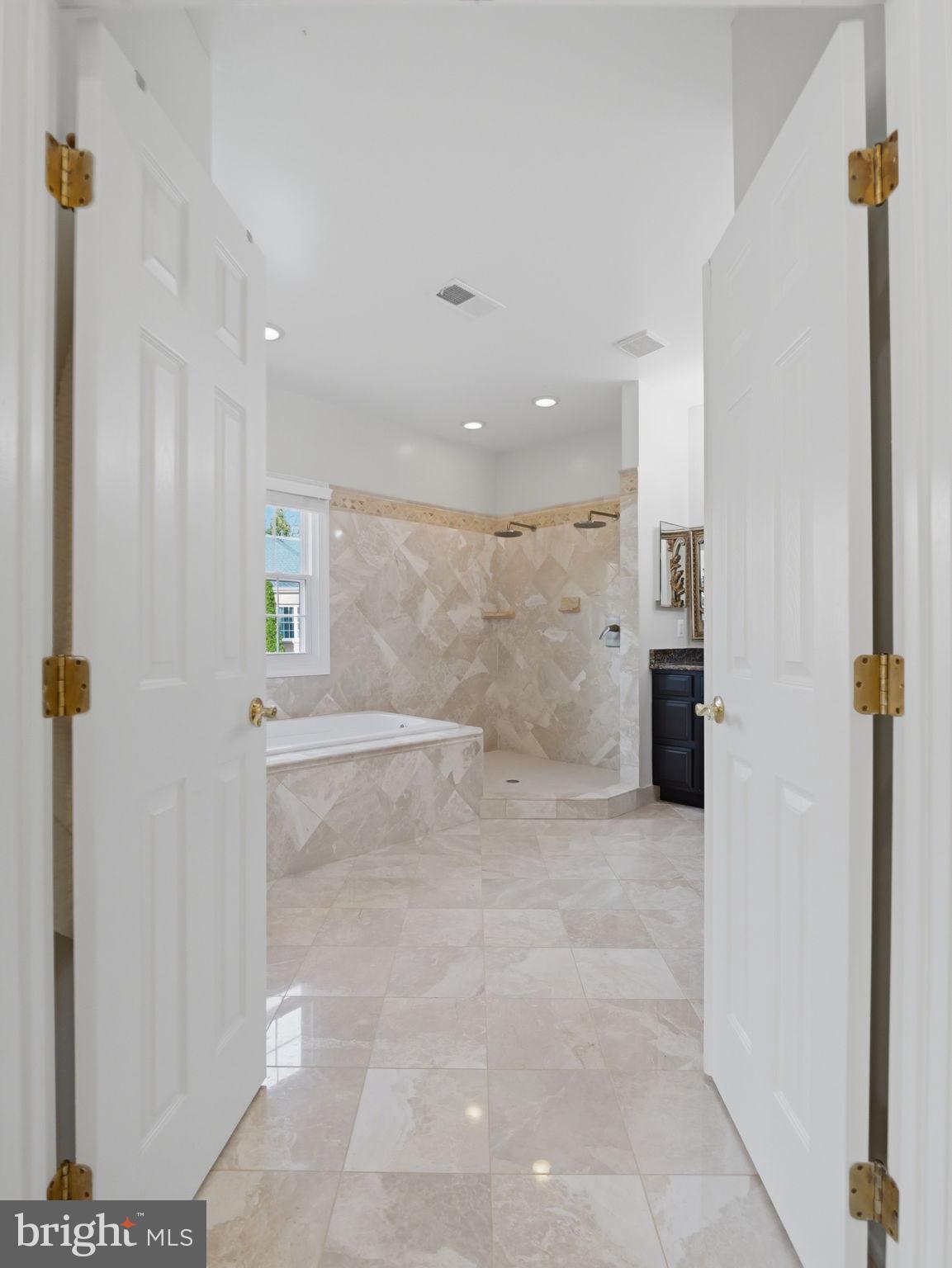 FARRCROFT - Residential