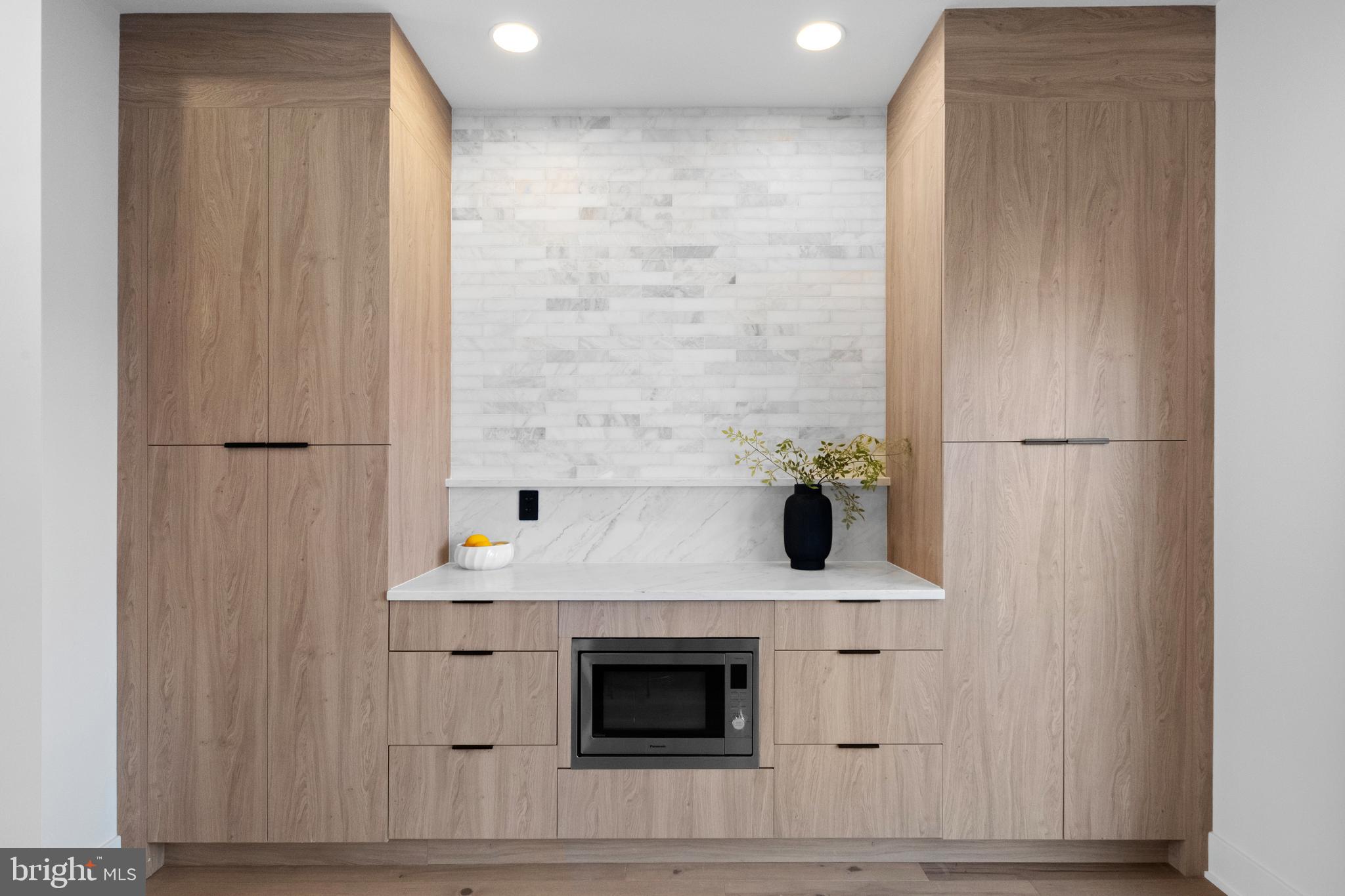 FAIRMOUNT - Residential