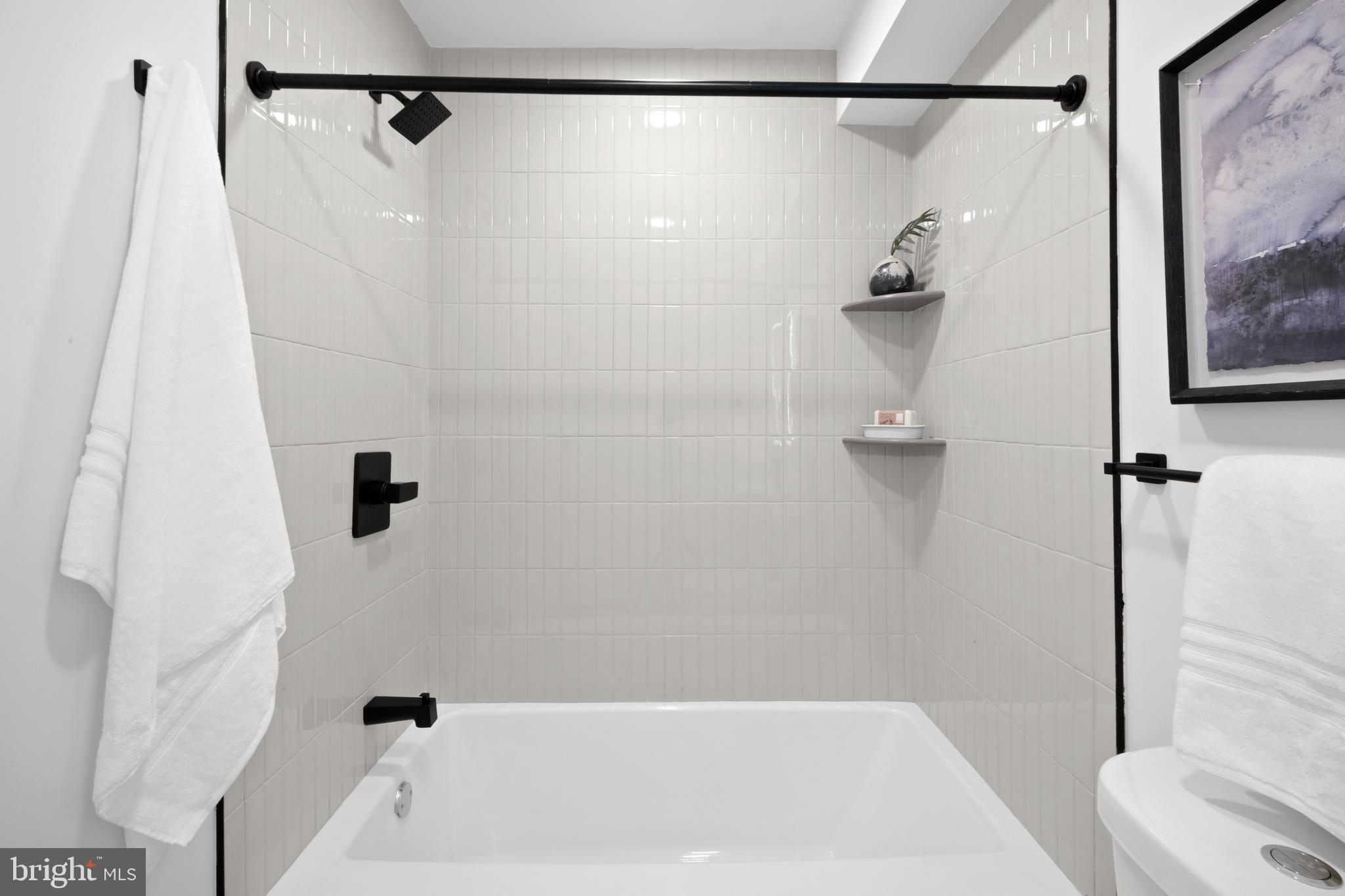 FAIRMOUNT - Residential