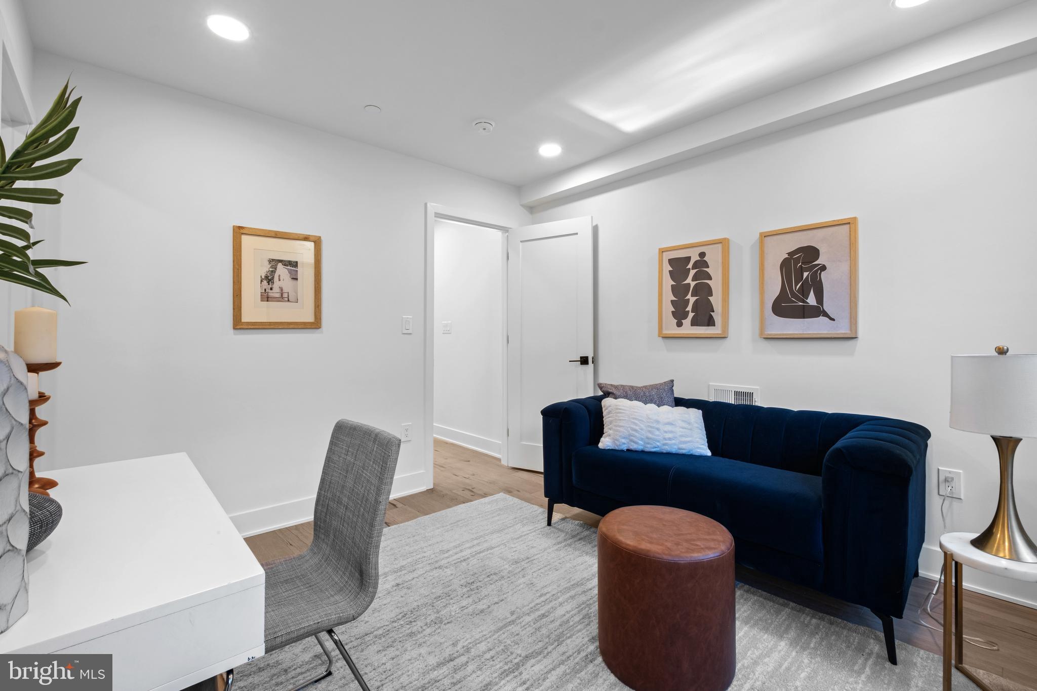 FAIRMOUNT - Residential