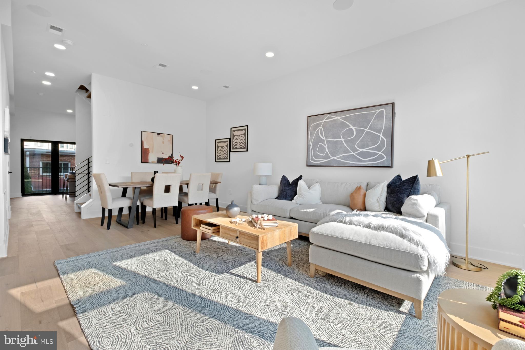 FAIRMOUNT - Residential