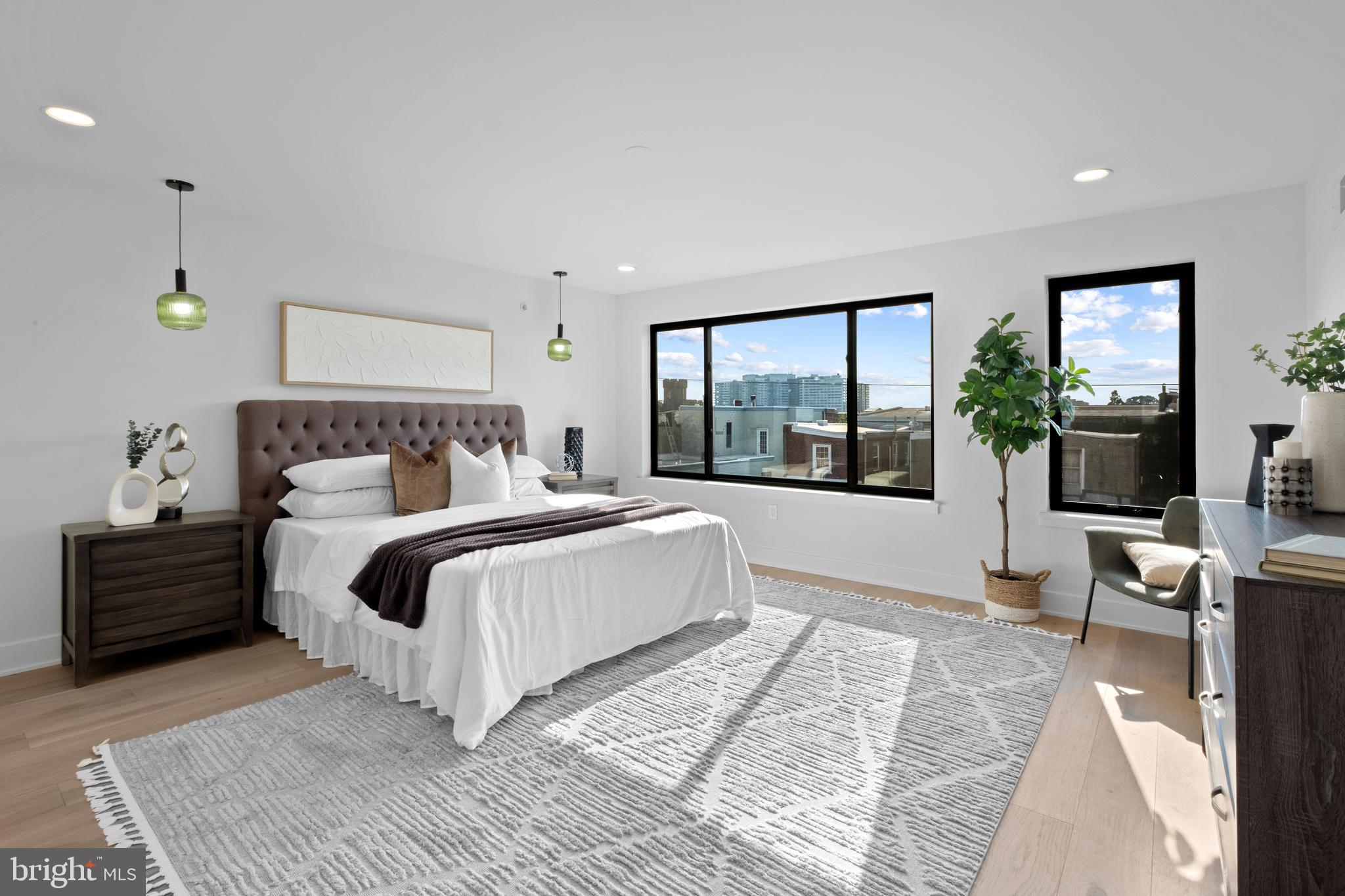 FAIRMOUNT - Residential