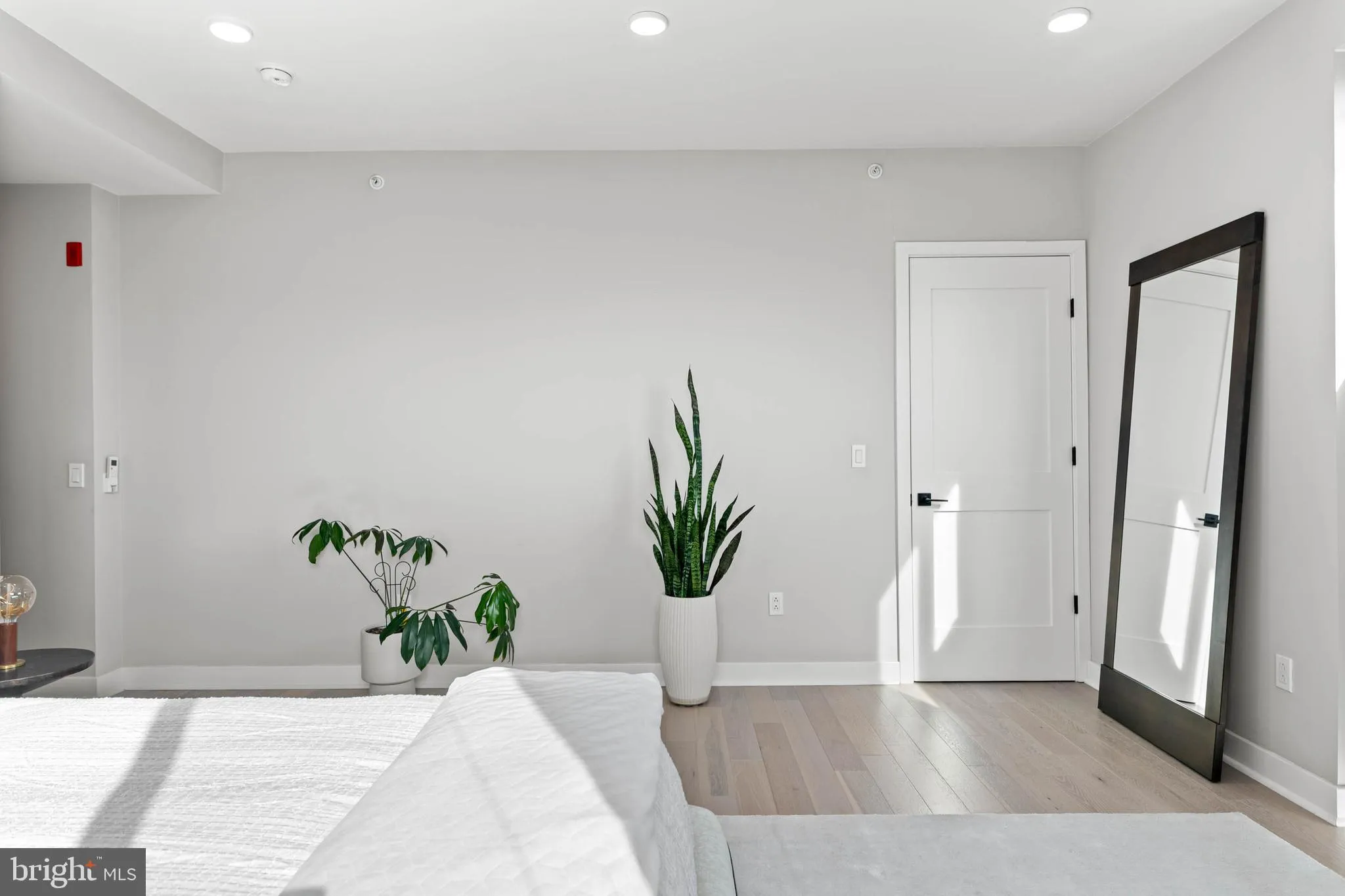 Philadelphia, Pennsylvania 19130, United States, 2 Bedrooms Bedrooms, ,2 BathroomsBathrooms,Residential,Active,242665