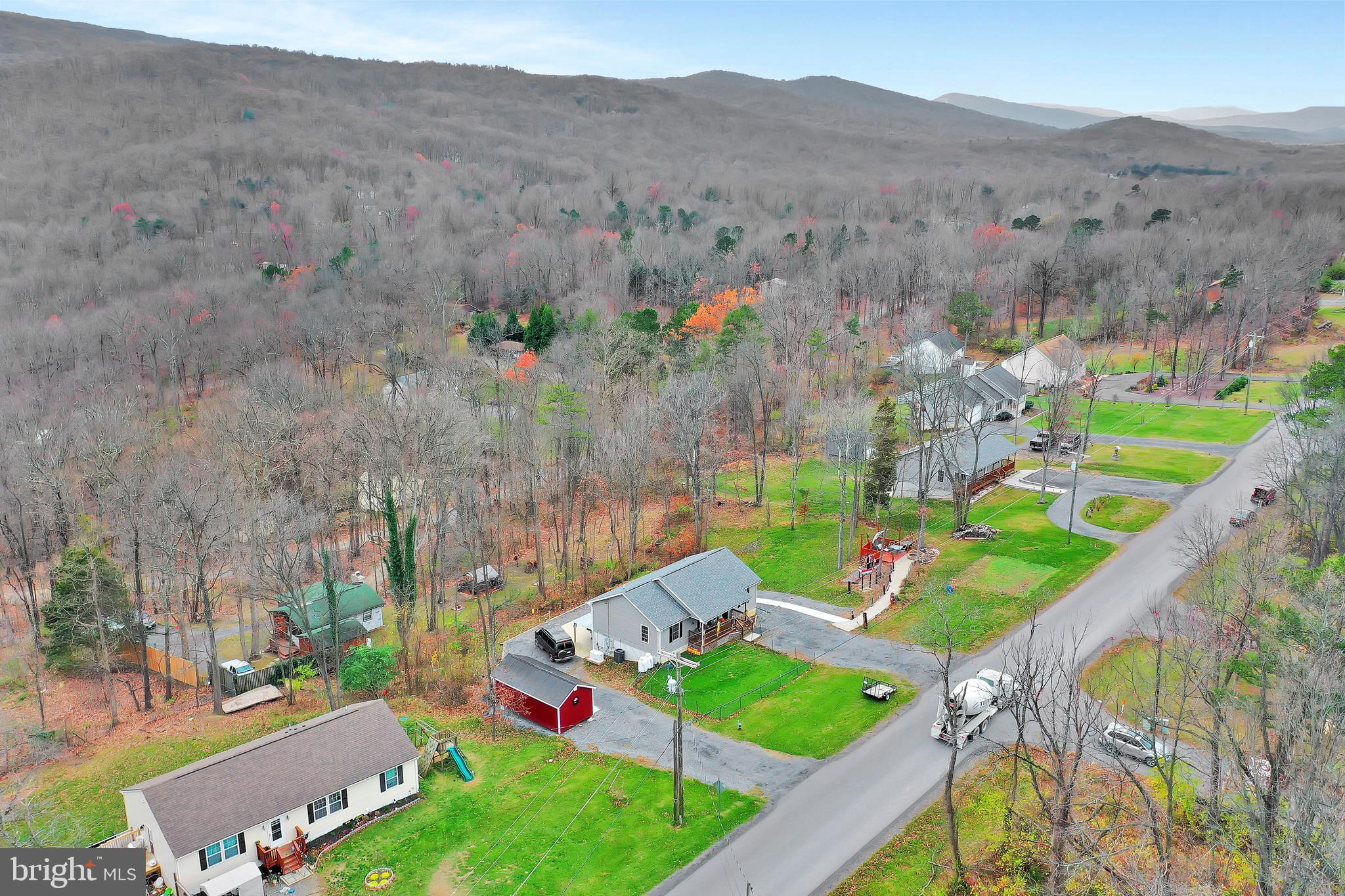 SHEN FARMS MT LAKE - Residential