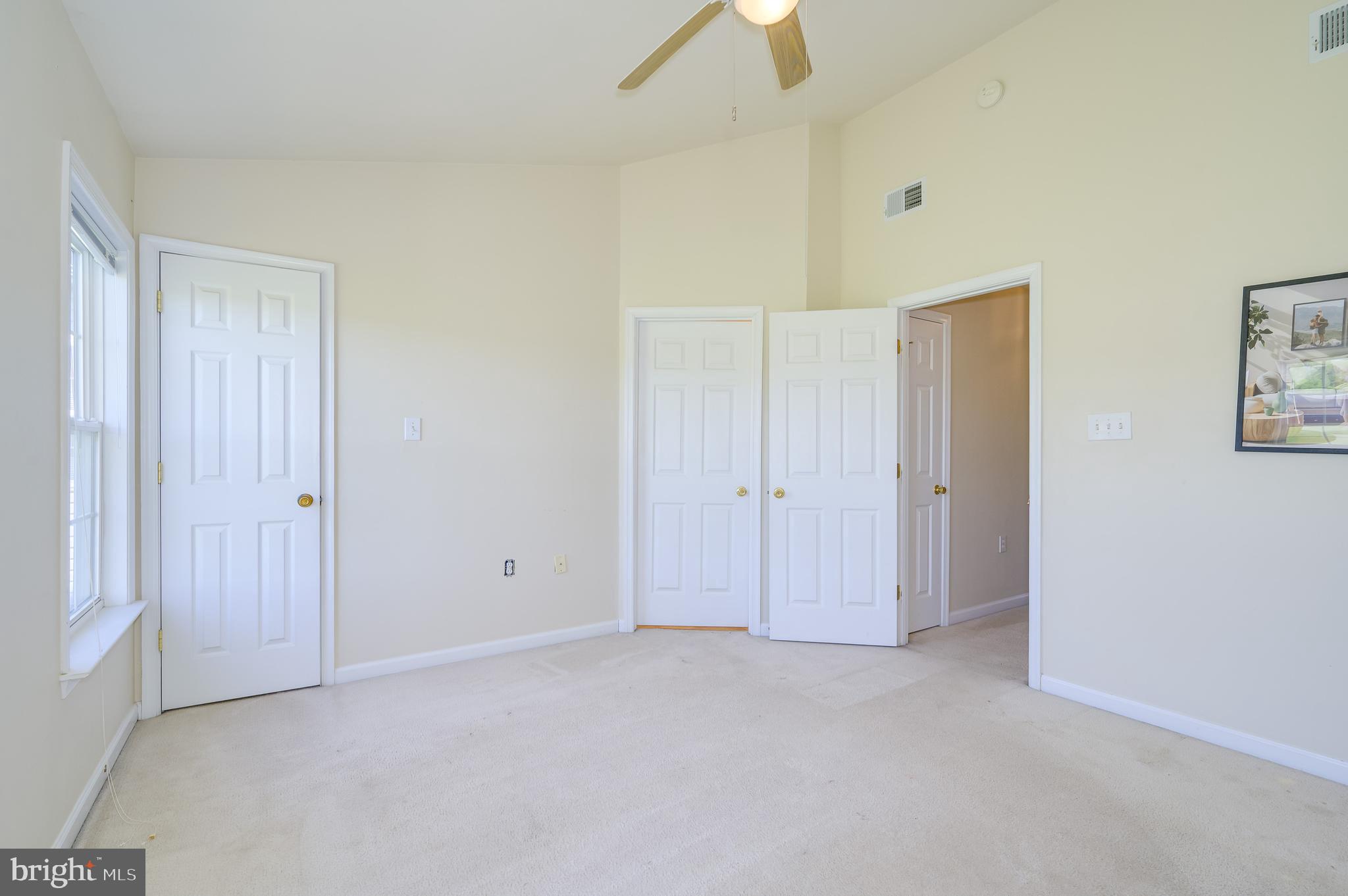 GREEN MEADOWS - Residential