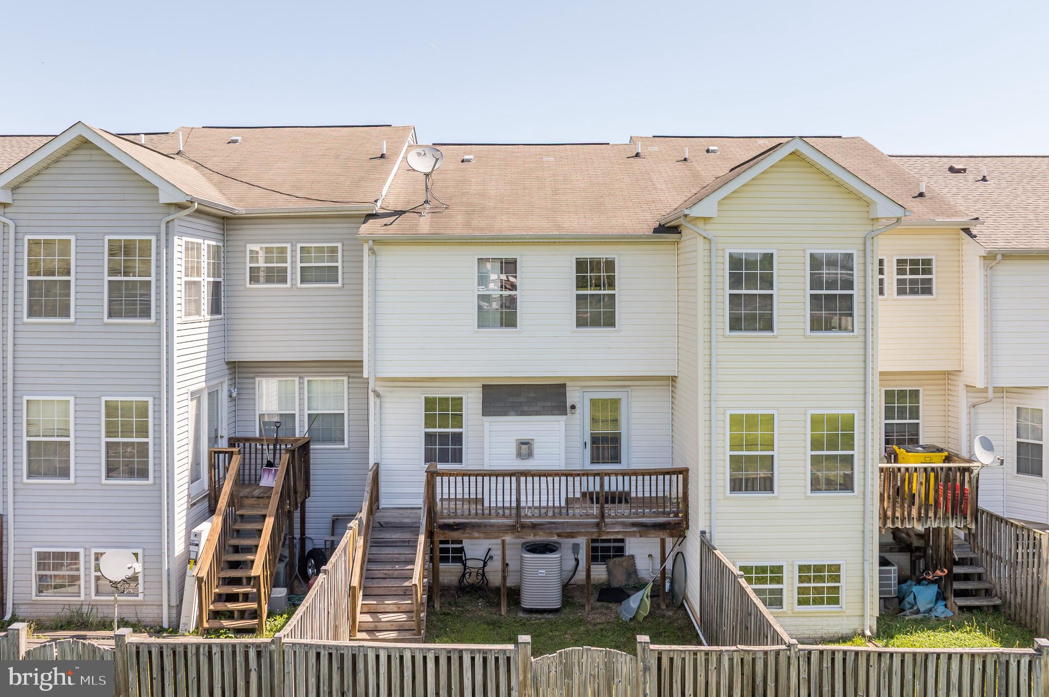 GREEN MEADOWS - Residential