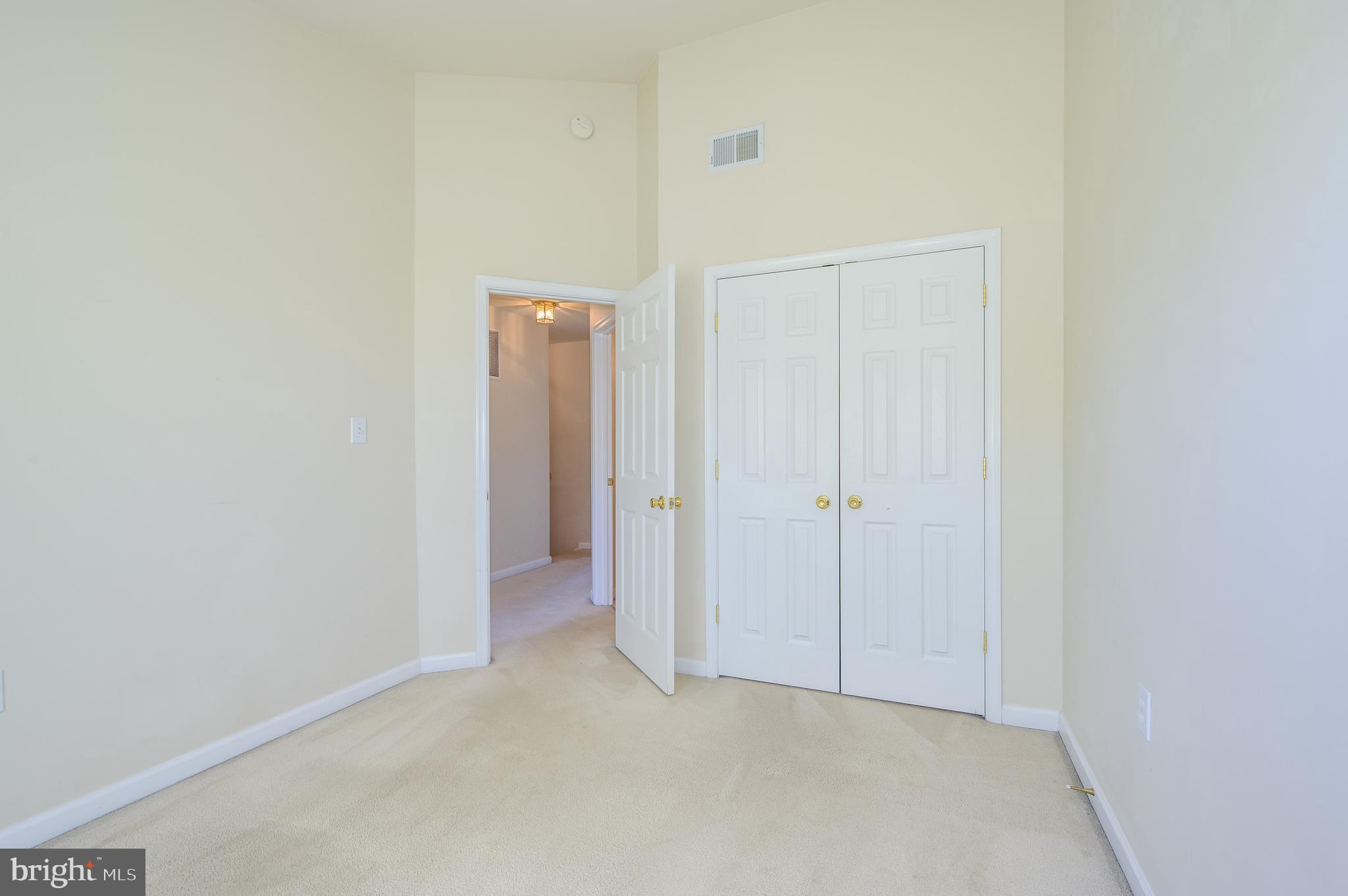 GREEN MEADOWS - Residential