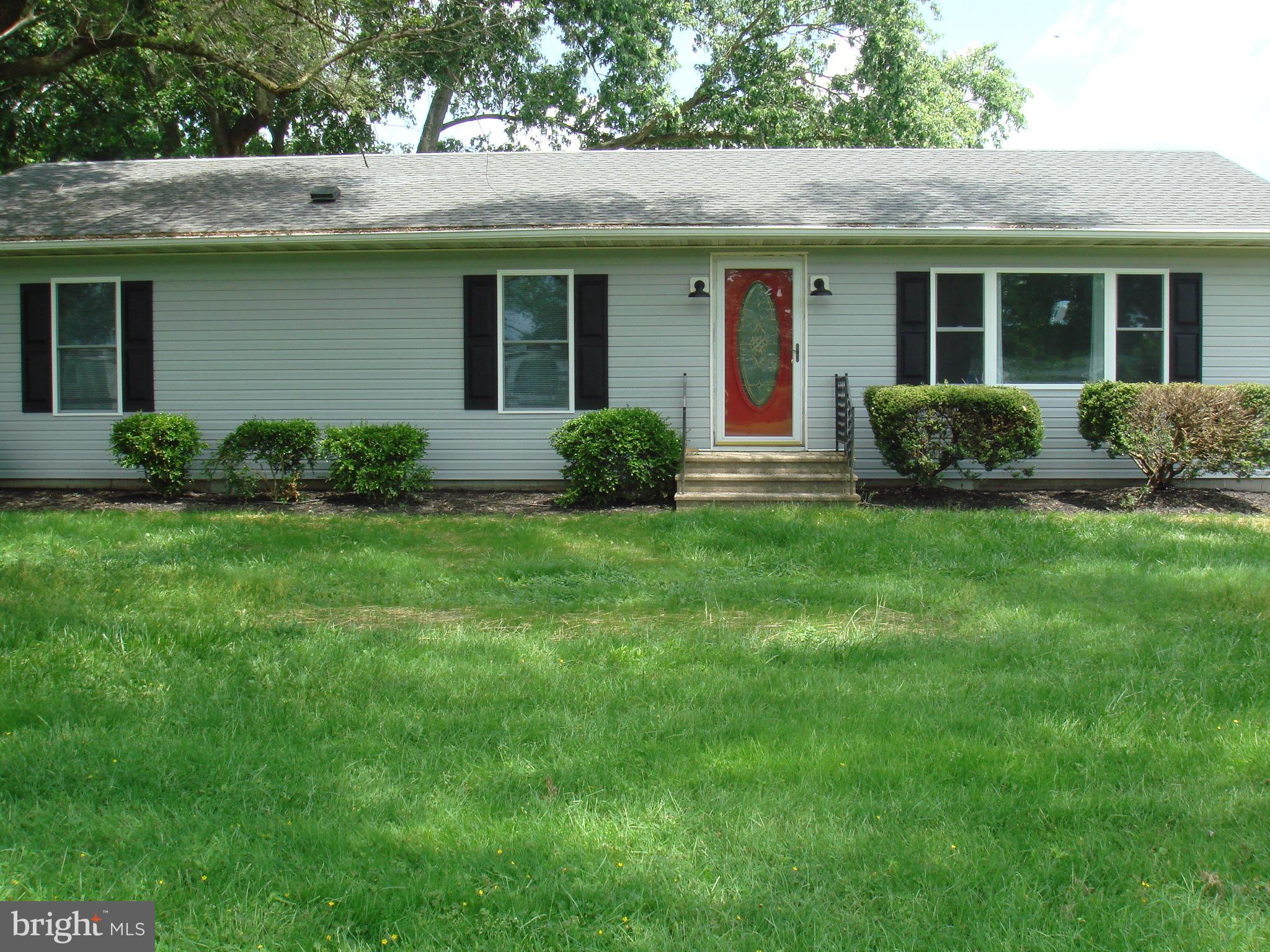 EASTON - Residential Lease