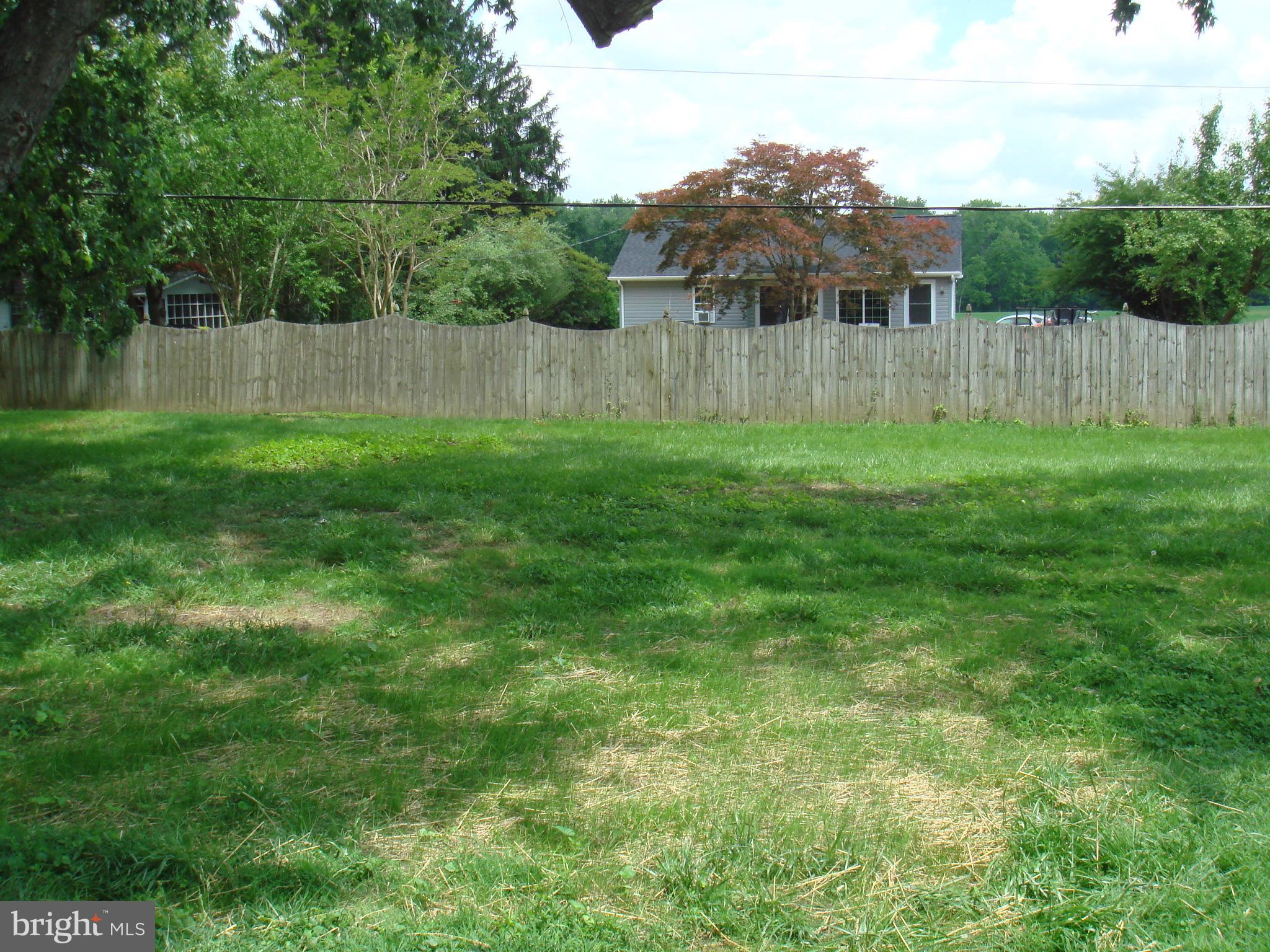 EASTON - Residential Lease