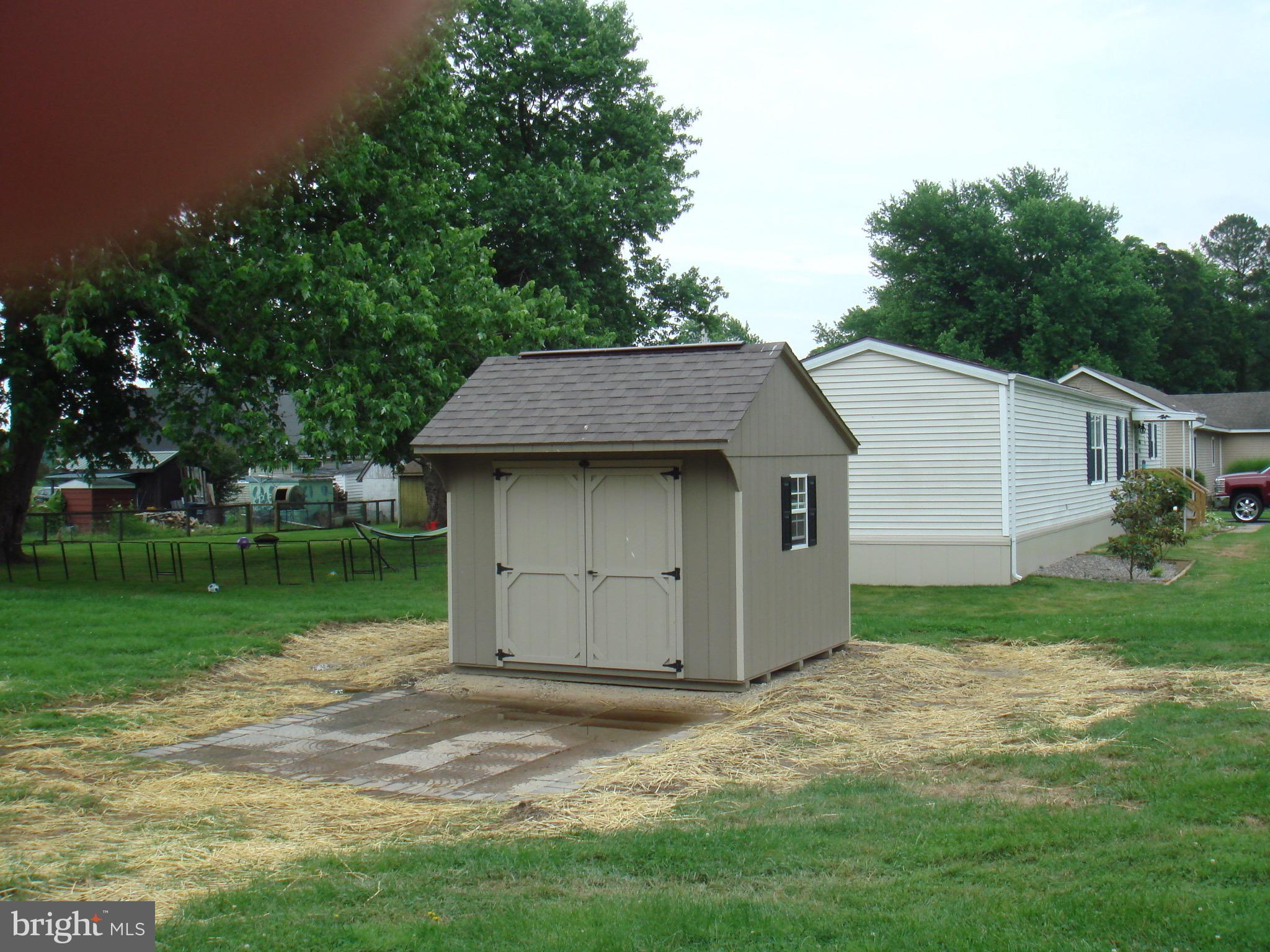 EASTON - Residential Lease