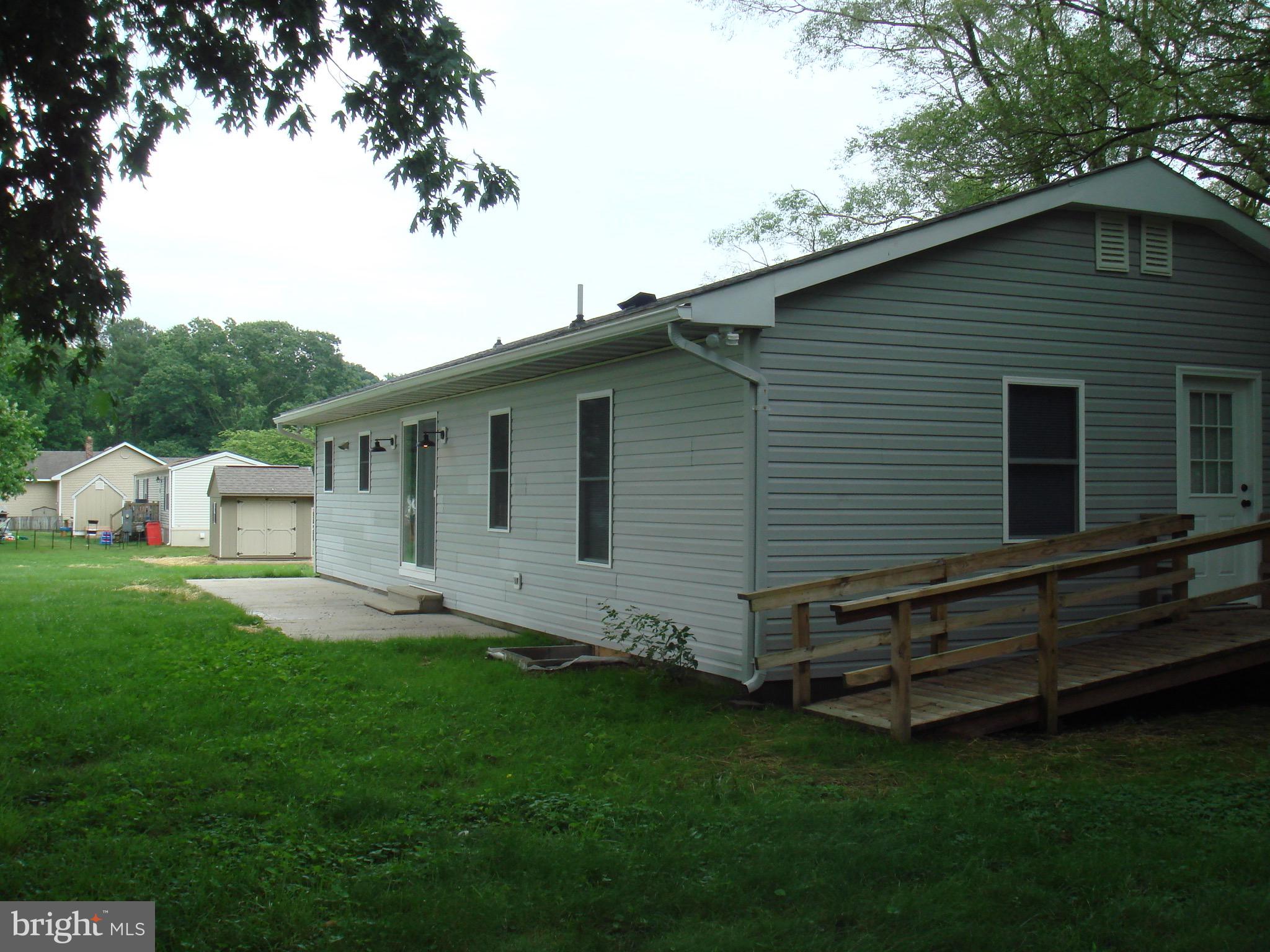 EASTON - Residential Lease