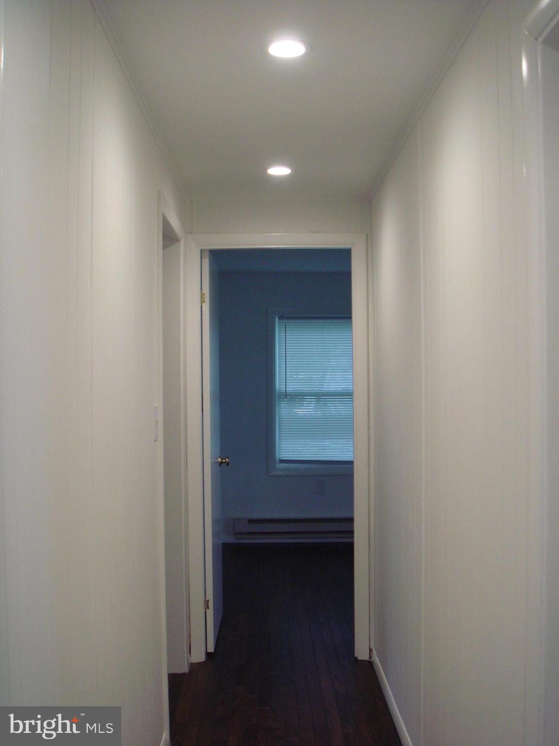 EASTON - Residential Lease