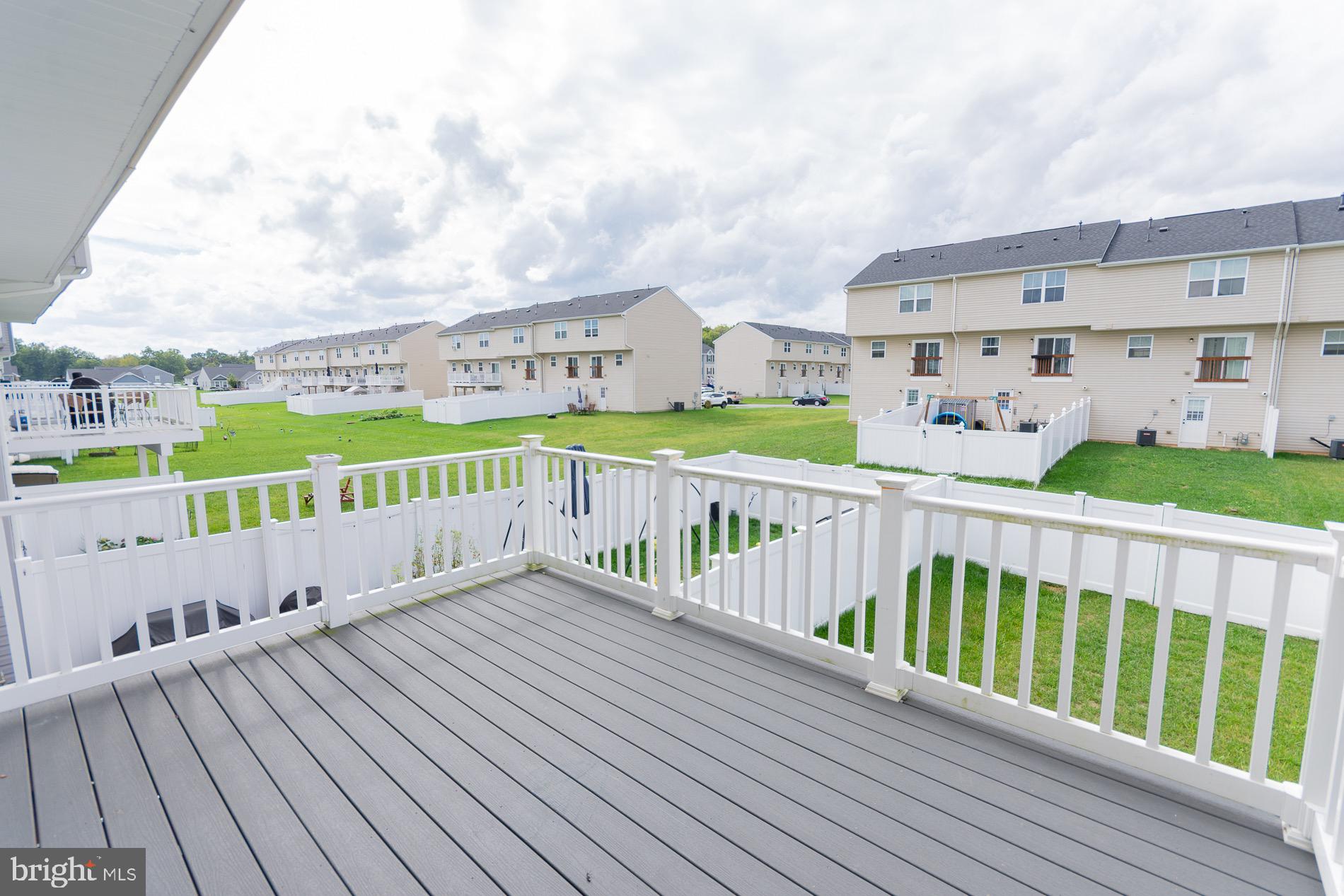 THE LAKES AT MARTINSBURG - Residential