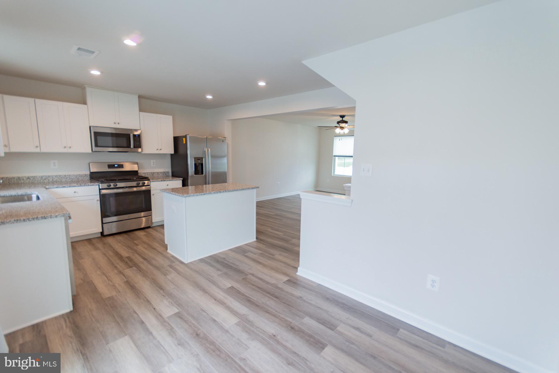 THE LAKES AT MARTINSBURG - Residential