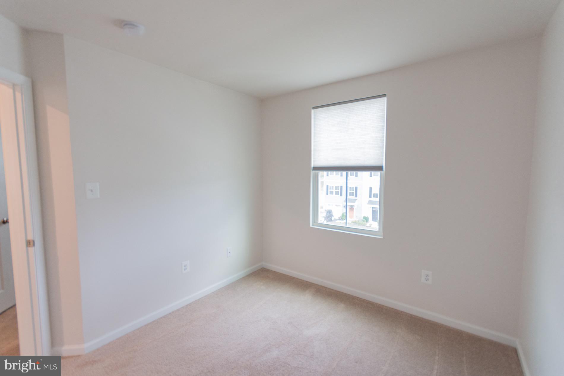 THE LAKES AT MARTINSBURG - Residential