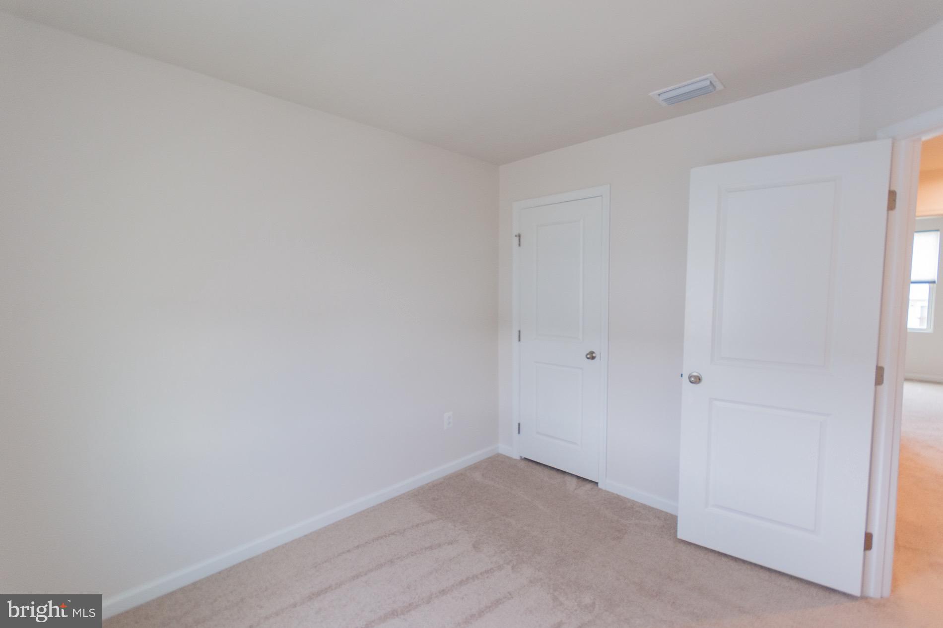 THE LAKES AT MARTINSBURG - Residential