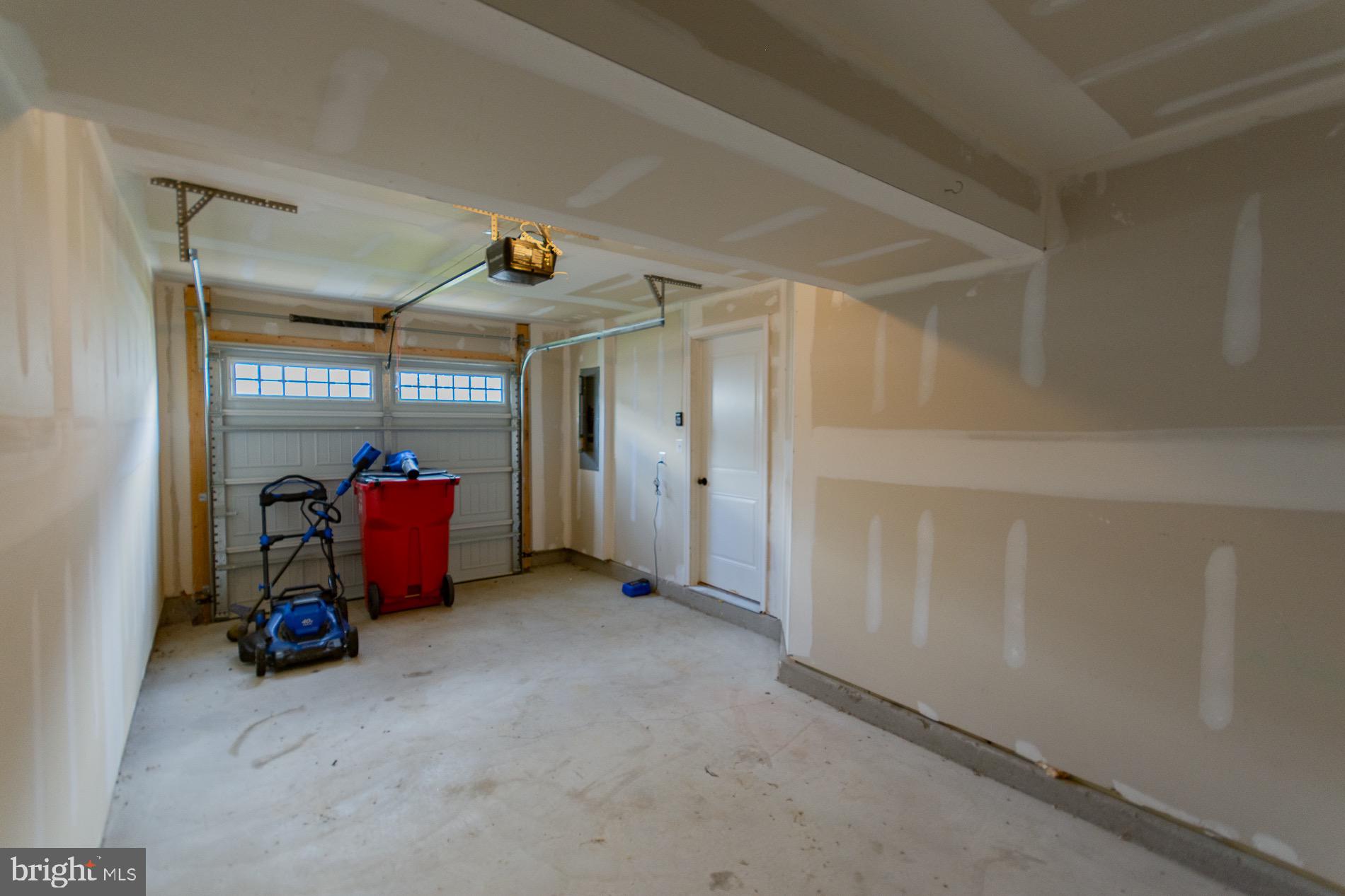 THE LAKES AT MARTINSBURG - Residential