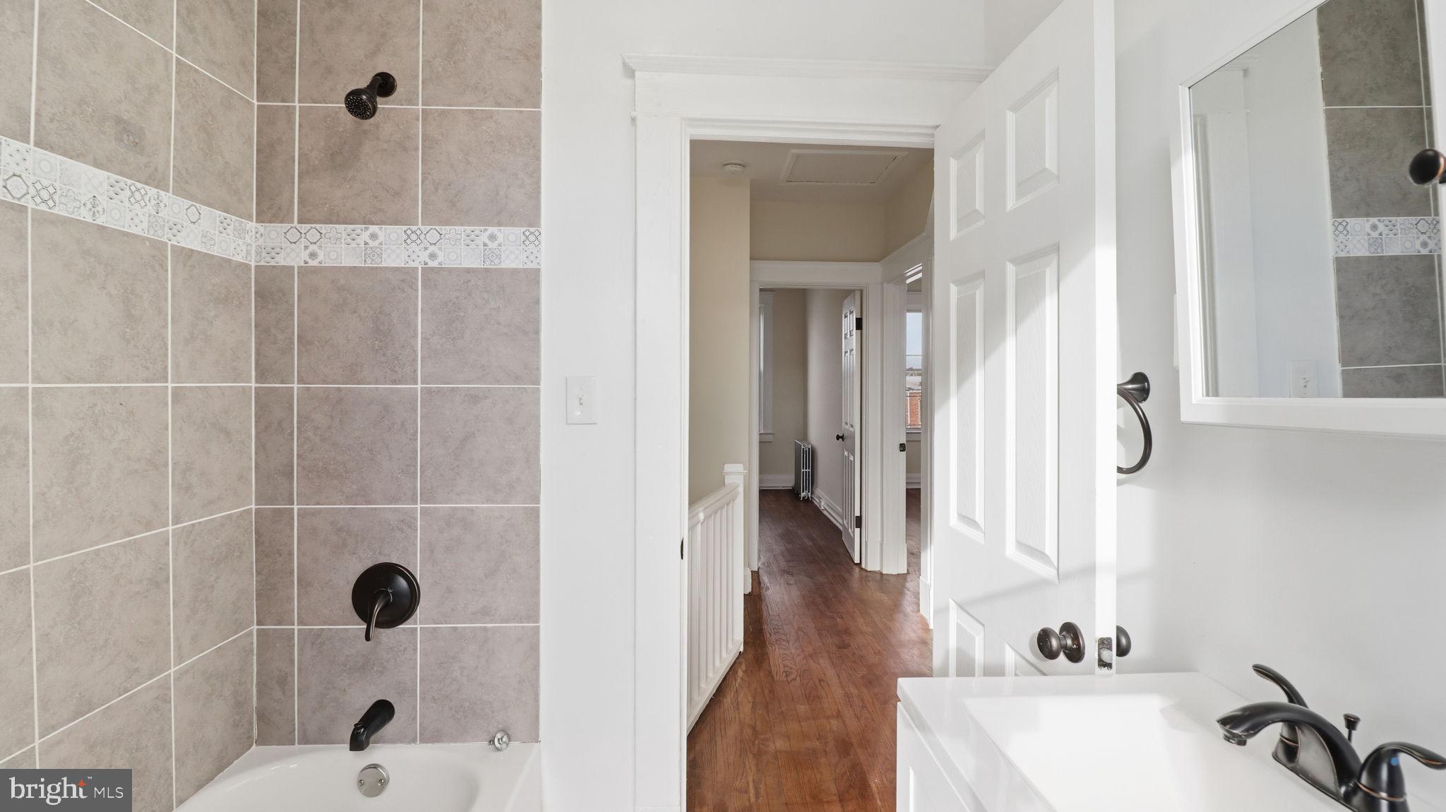 BELAIR-EDISON - Residential