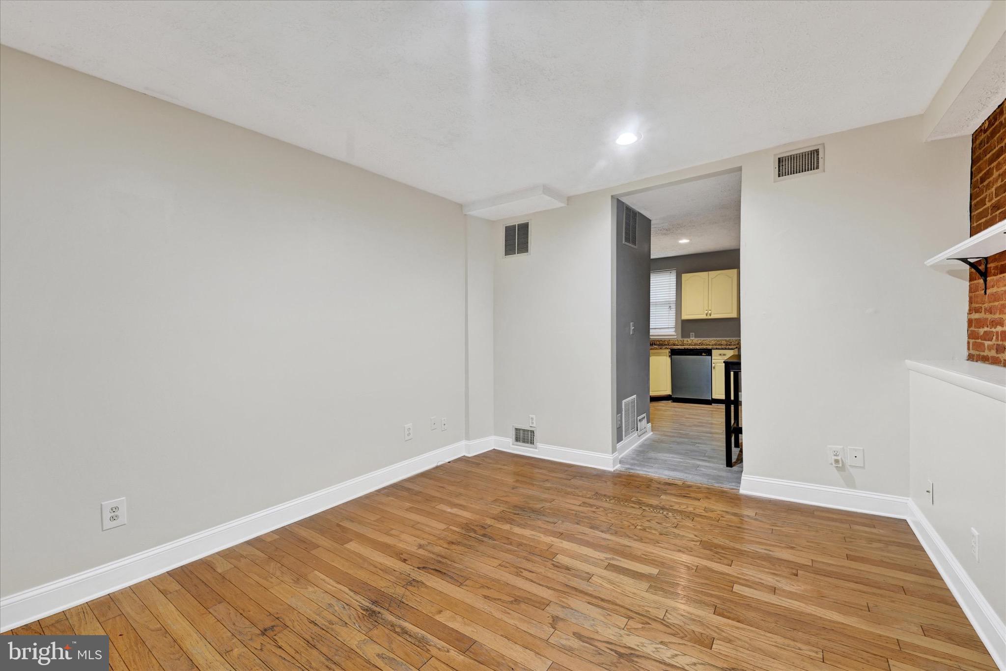 UPPER FELLS POINT - Residential