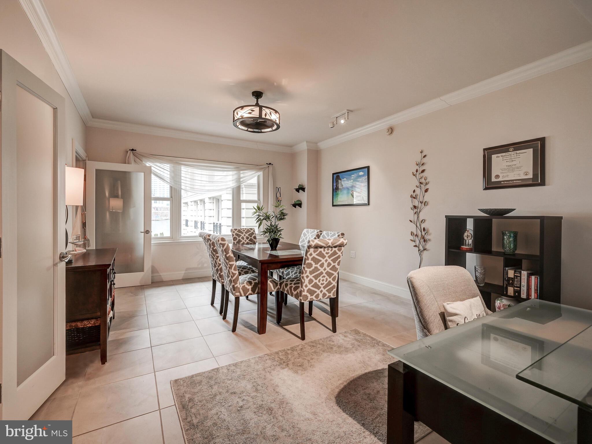 THE RITZ-CARLTON RESIDENCES - Residential