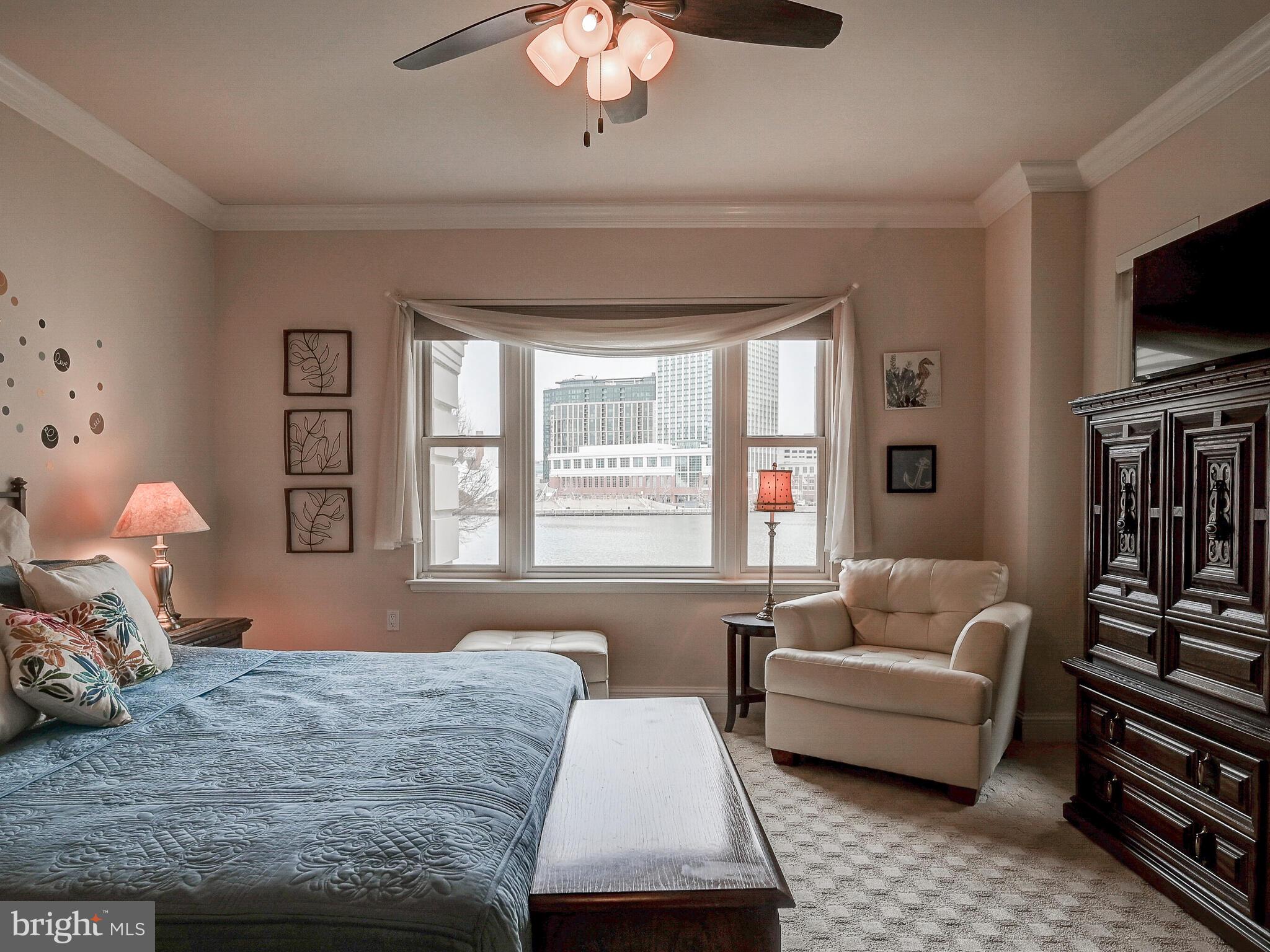 THE RITZ-CARLTON RESIDENCES - Residential