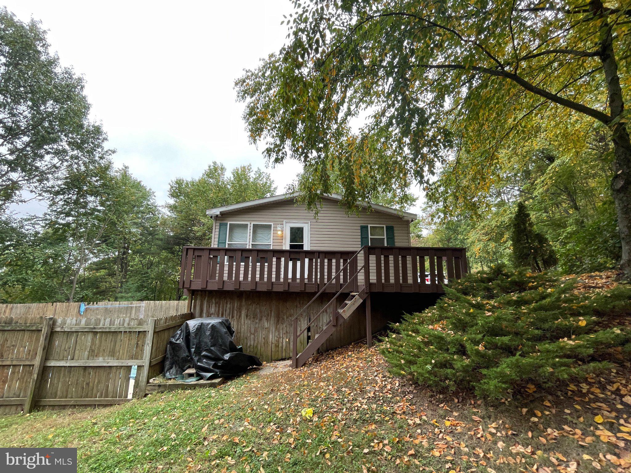 32 JANE AVENUE