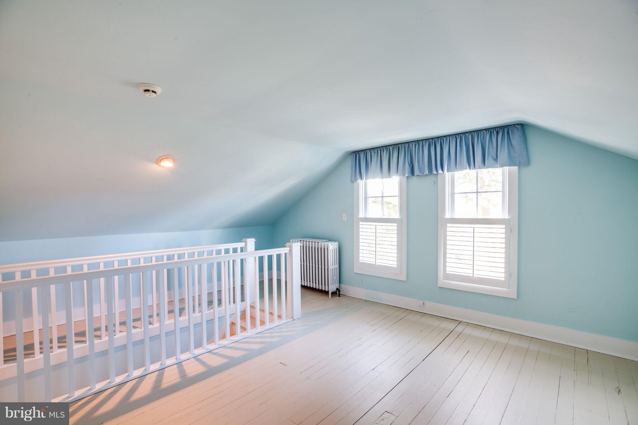 COLLEGE HEIGHTS - Residential