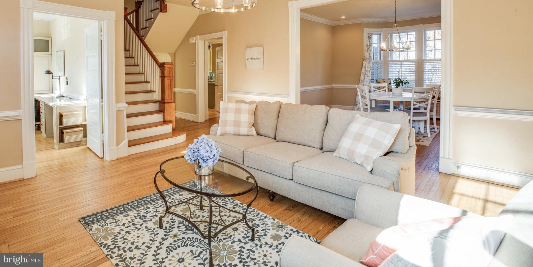 COLLEGE HEIGHTS - Residential