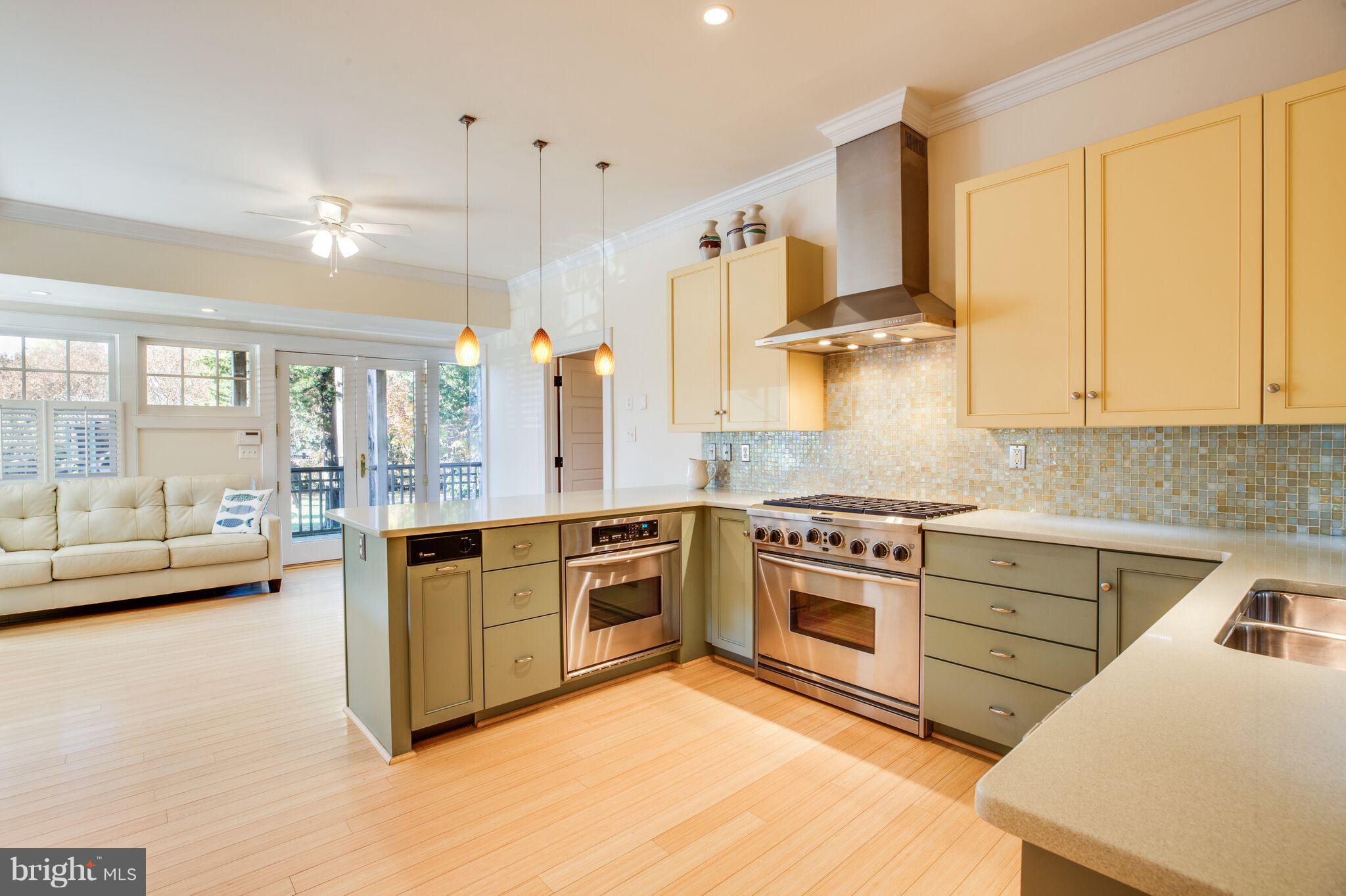 COLLEGE HEIGHTS - Residential